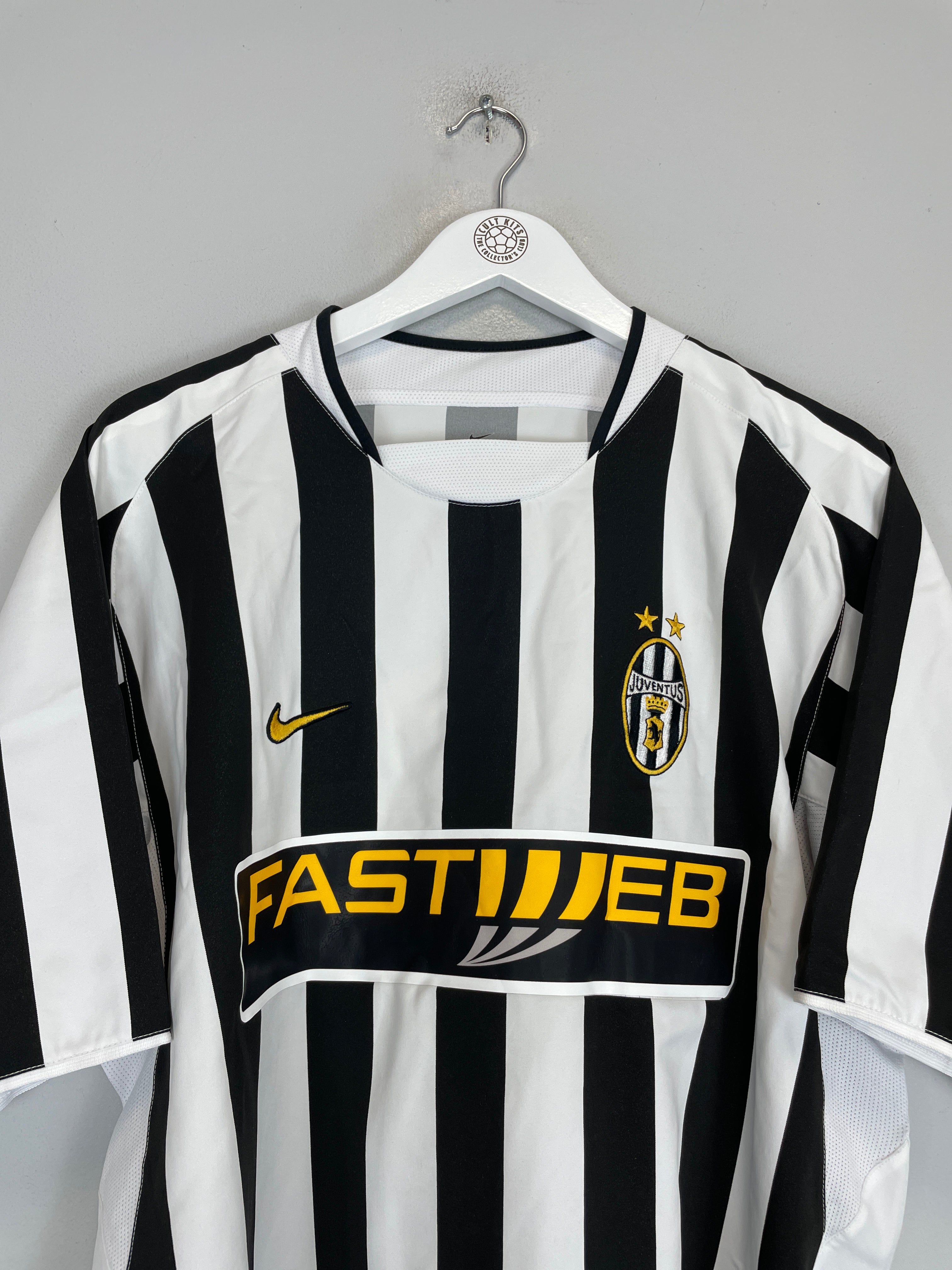 Shop 2003/04 JUVENTUS DEL PIERO #10 HOME SHIRT (XL) NIKE, classic football shirts, vintage football shirts & retro soccer jerseys at Cult Kits