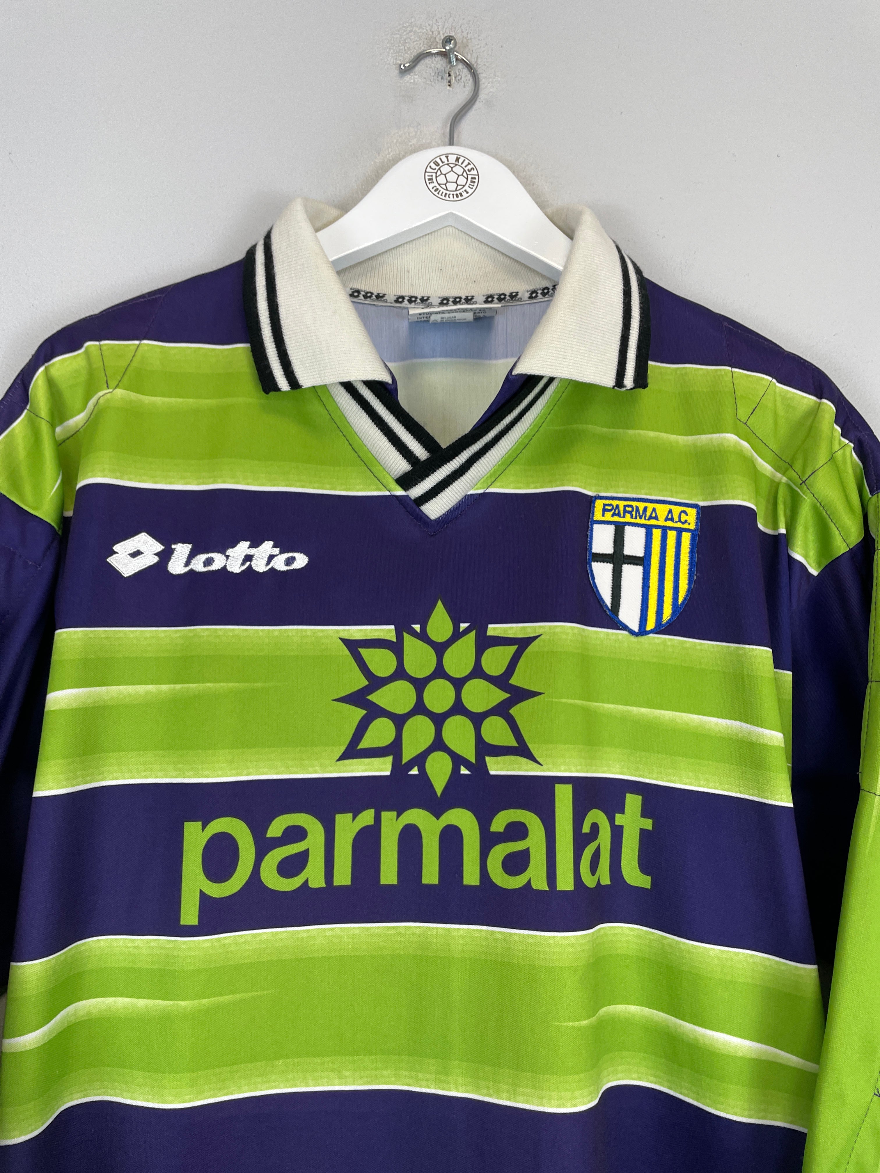 Shop 1998/99 PARMA GK SHIRT (XL) LOTTO, classic football shirts, vintage football shirts & retro soccer jerseys at Cult Kits