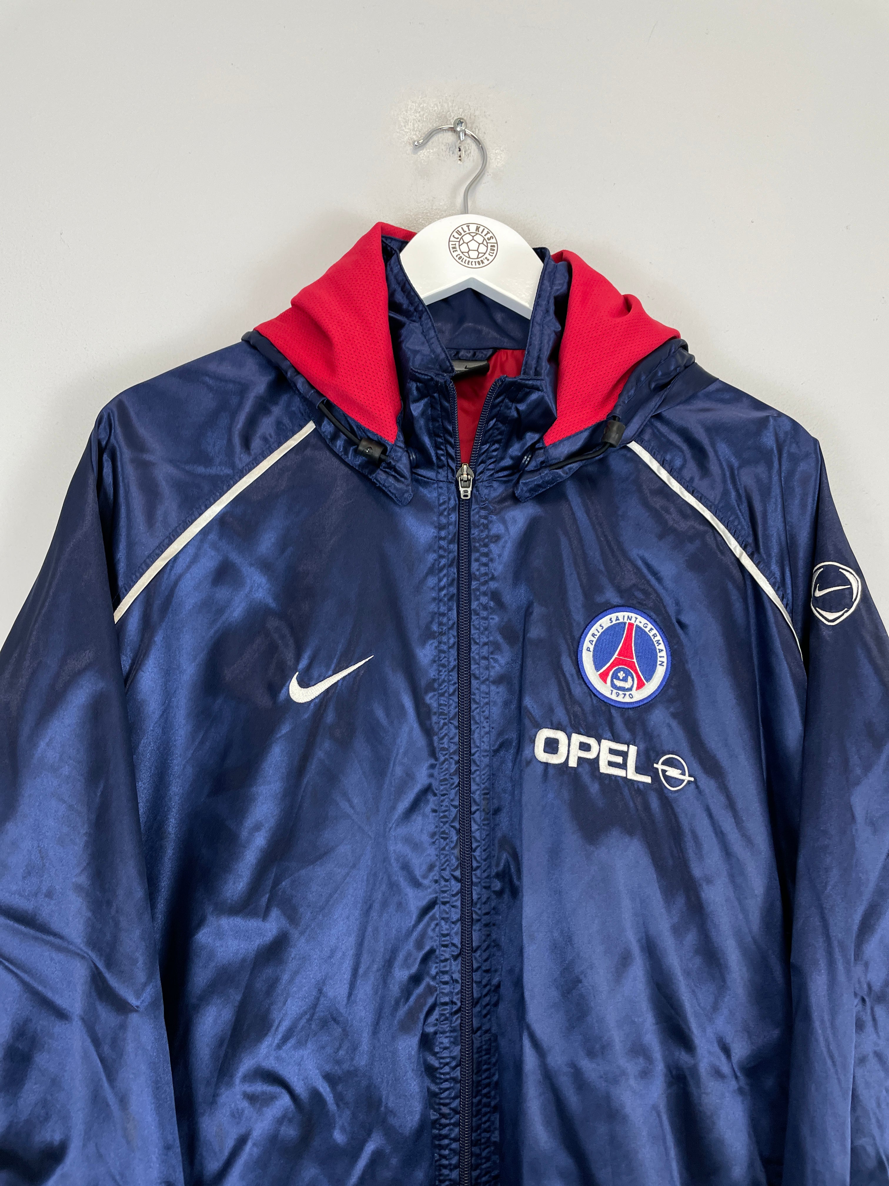 Shop 2001/02 PSG TRACK JACKET (M) NIKE, classic football shirts, vintage football shirts & retro soccer jerseys at Cult Kits
