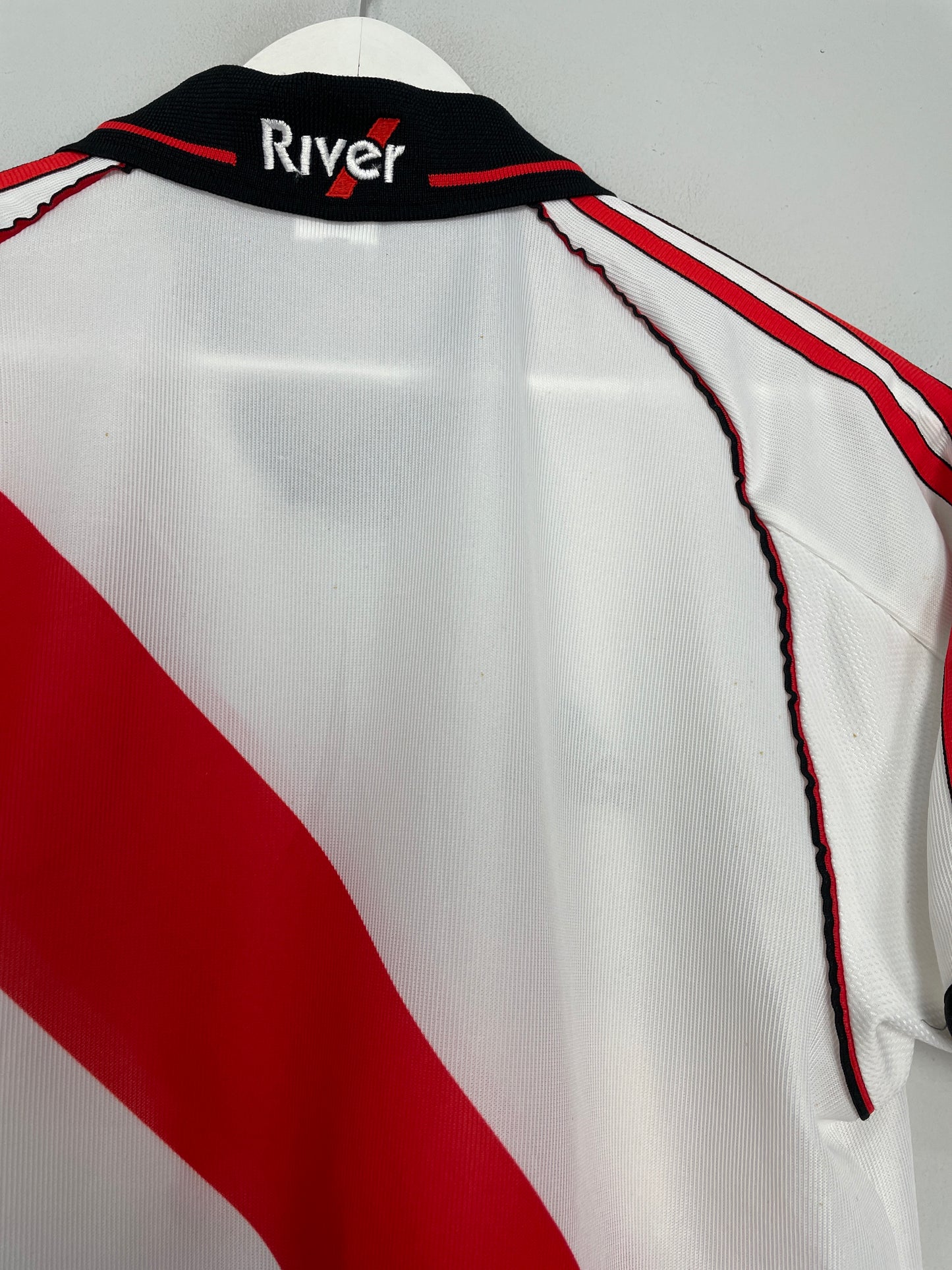 2000/02 RIVER PLATE HOME SHIRT (S) ADIDAS