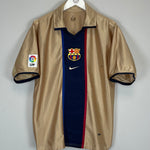 Shop 2001/03 BARCELONA AWAY SHIRT (M) NIKE, classic football shirts, vintage football shirts & retro soccer jerseys at Cult Kits