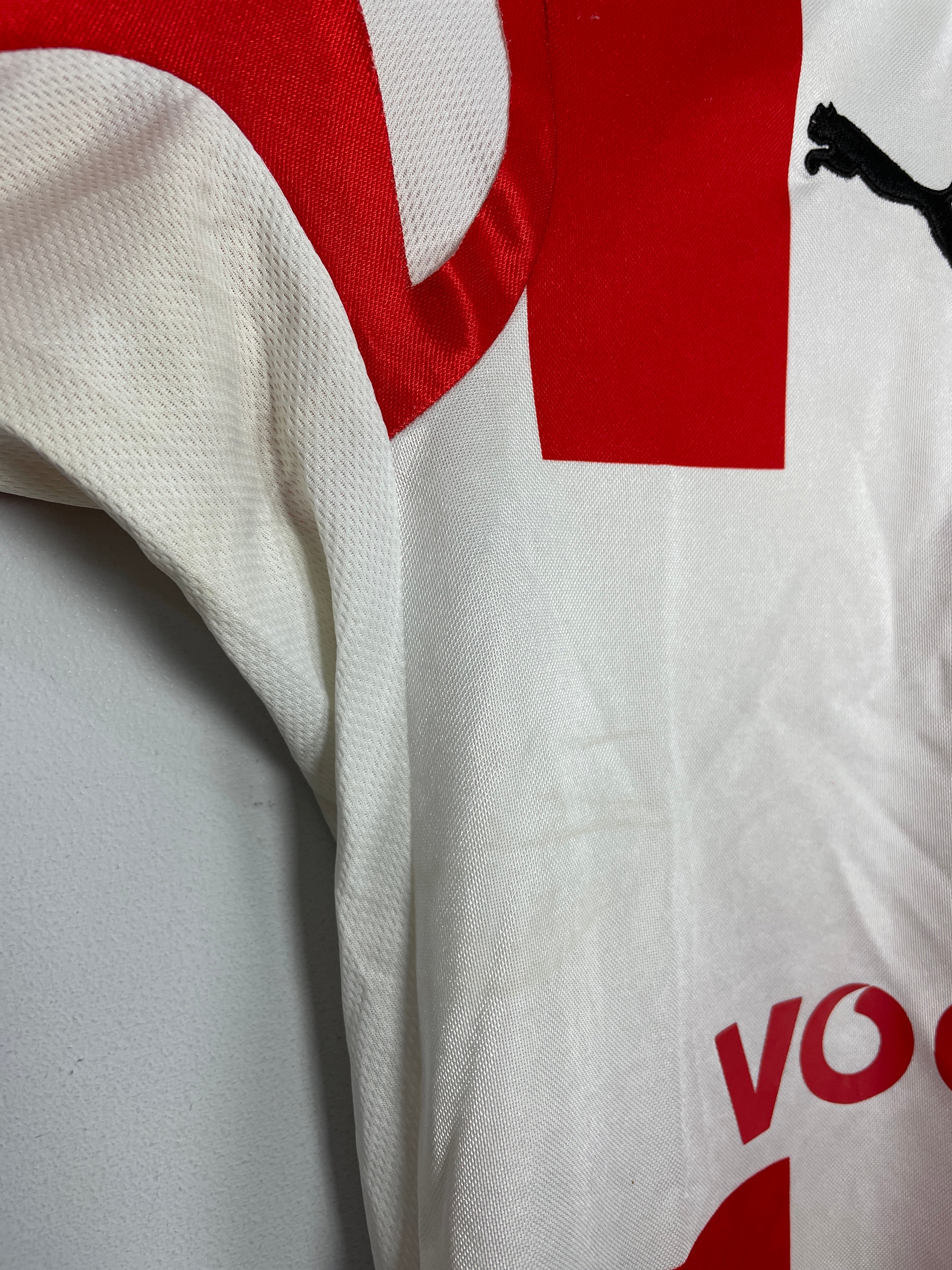 Shop 2007/08 OLYMPIAKOS HOME SHIRT (S) PUMA, classic football shirts, vintage football shirts & retro soccer jerseys at Cult Kits