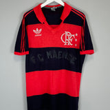 Shop 1985/86 FLAMENGO HOME SHIRT (M) ADIDAS, classic football shirts, vintage football shirts & retro soccer jerseys at Cult Kits