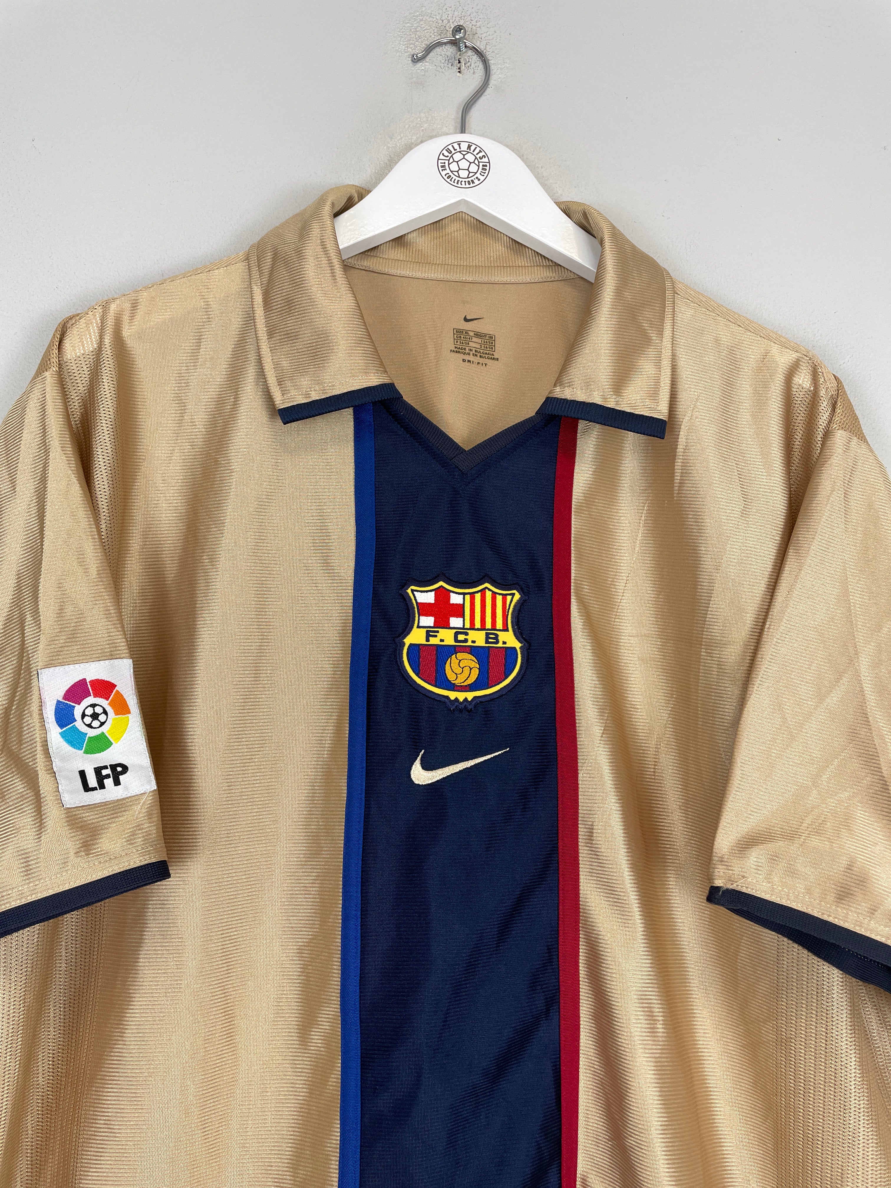 Shop 2001/03 BARCELONA THIRD SHIRT (XL) NIKE, classic football shirts, vintage football shirts & retro soccer jerseys at Cult Kits