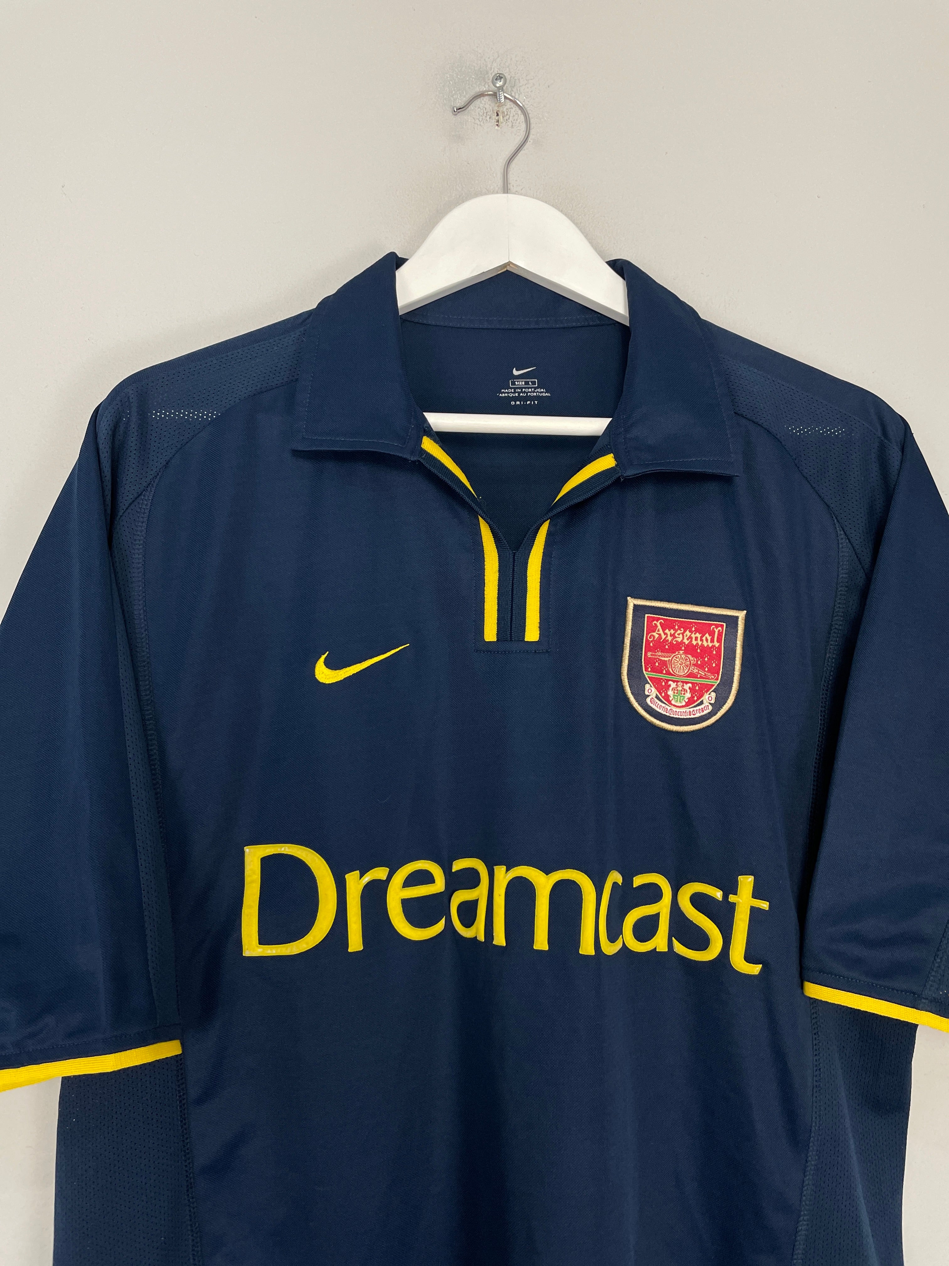 Shop 2000/02 ARSENAL EUROPEAN AWAY SHIRT (L) NIKE, classic football shirts, vintage football shirts & retro soccer jerseys at Cult Kits
