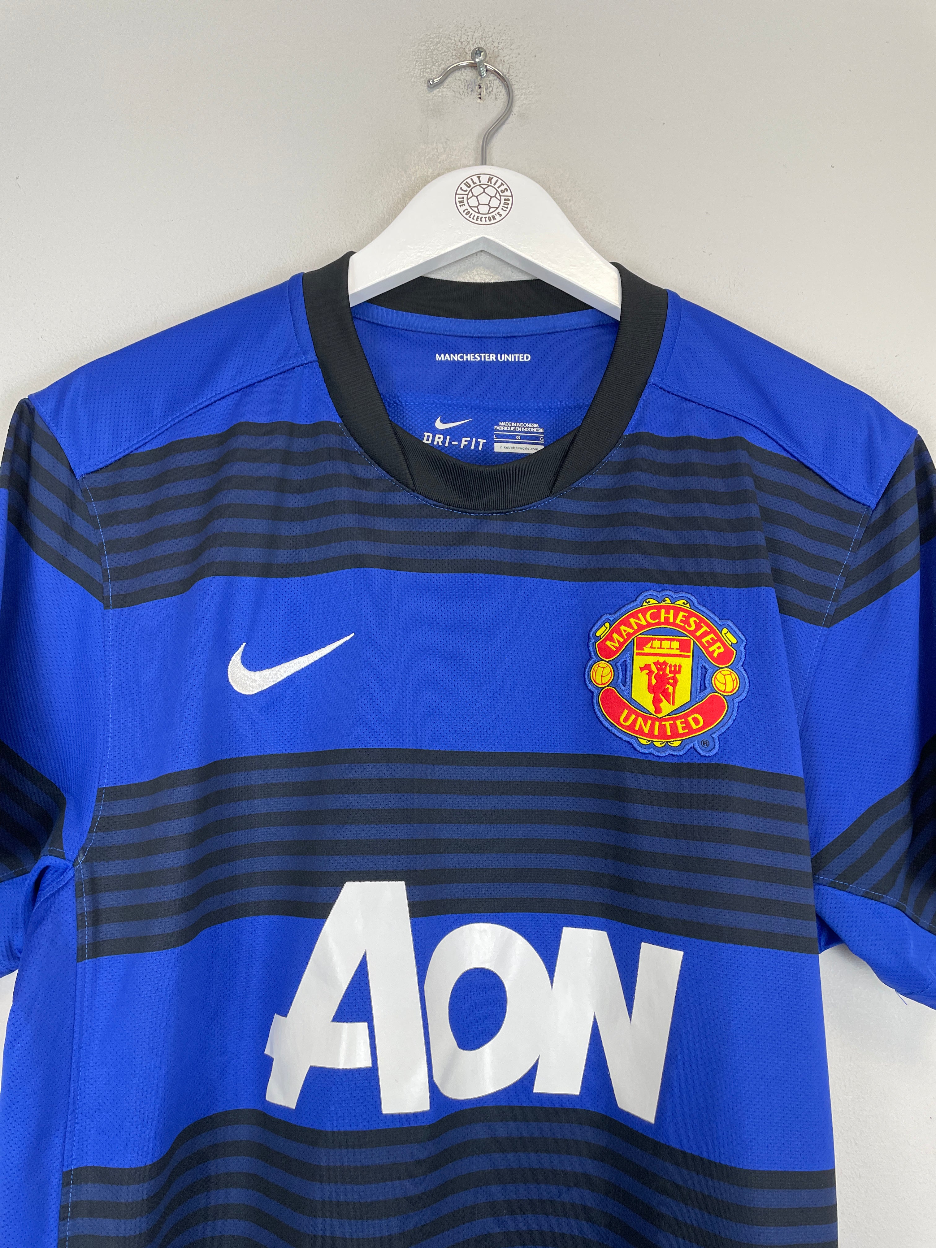 Shop 2011/12 MANCHESTER UNITED FERDINAND #5 AWAY SHIRT (L) NIKE, classic football shirts, vintage football shirts & retro soccer jerseys at Cult Kits