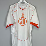 Shop 2004/06 NETHERLANDS SEEDORF #20 AWAY SHIRT (XL) NIKE, classic football shirts, vintage football shirts & retro soccer jerseys at Cult Kits