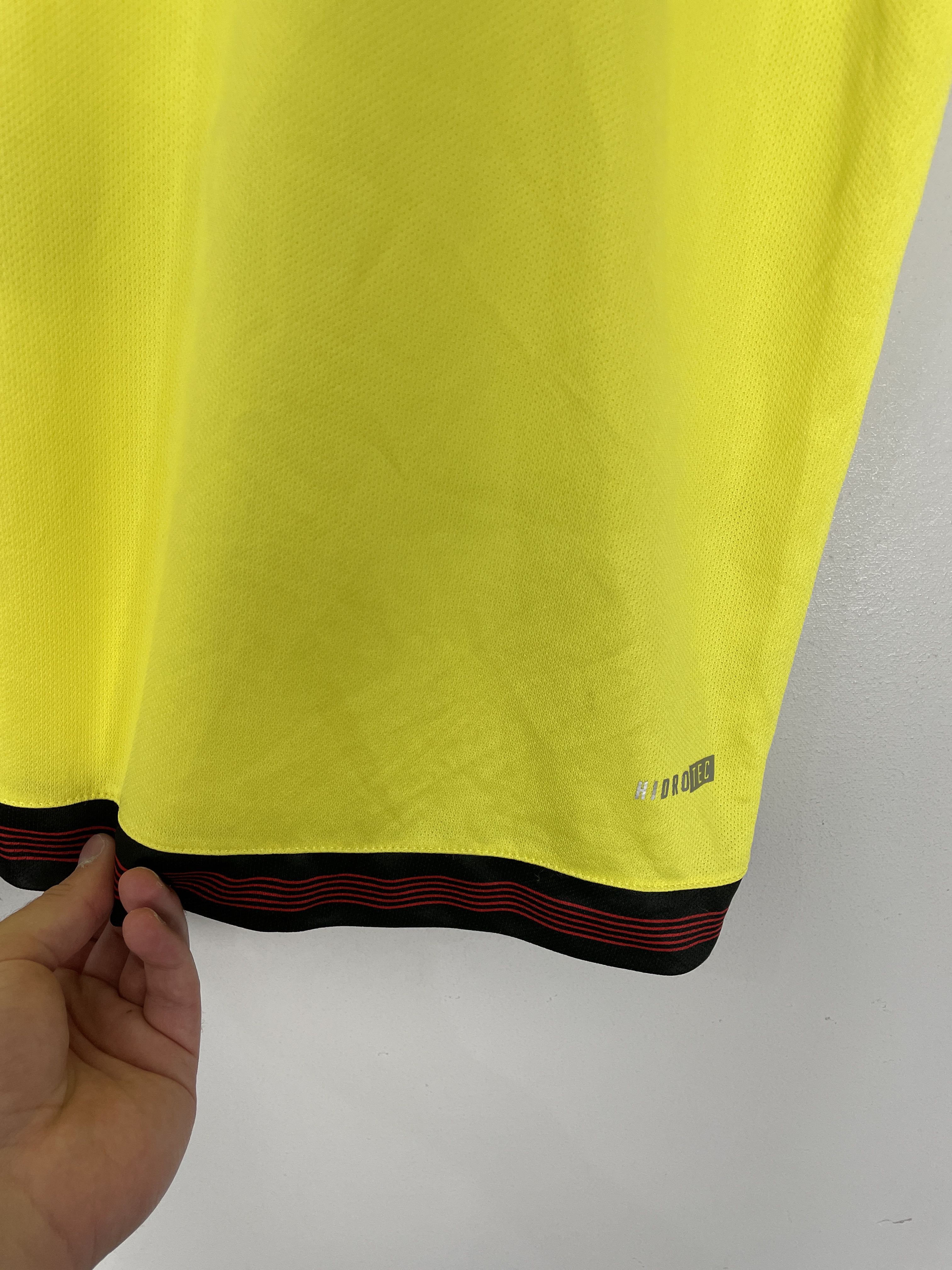 Shop 2016 BARCELONA SC ANNIVERSARY SHIRT (XXL) MARATHON, classic football shirts, vintage football shirts & retro soccer jerseys at Cult Kits