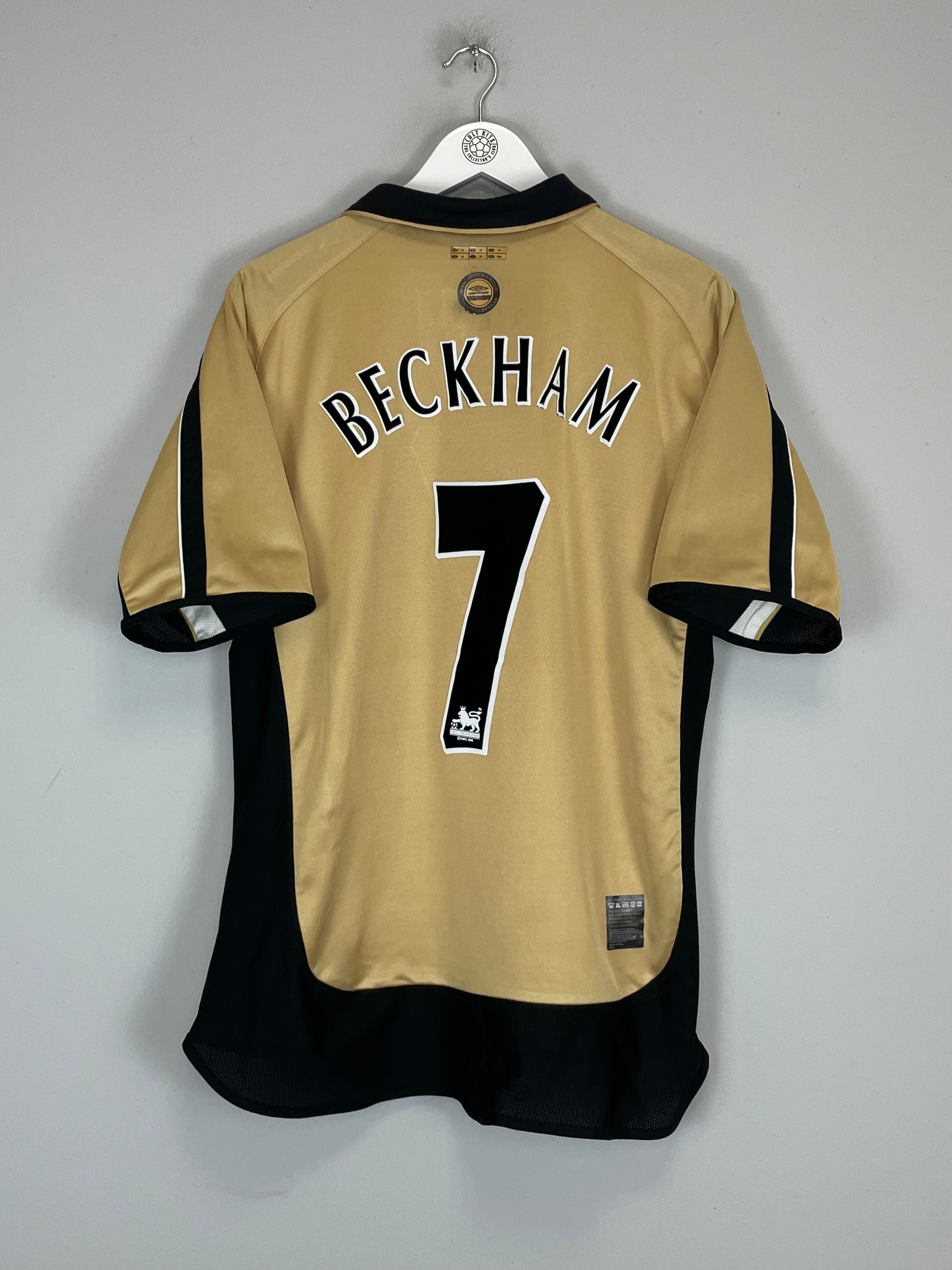 Shop 2001/02 MANCHESTER UNITED BECKHAM #7 AWAY/THIRD SHIRT (M) UMBRO, classic football shirts, vintage football shirts & retro soccer jerseys at Cult Kits