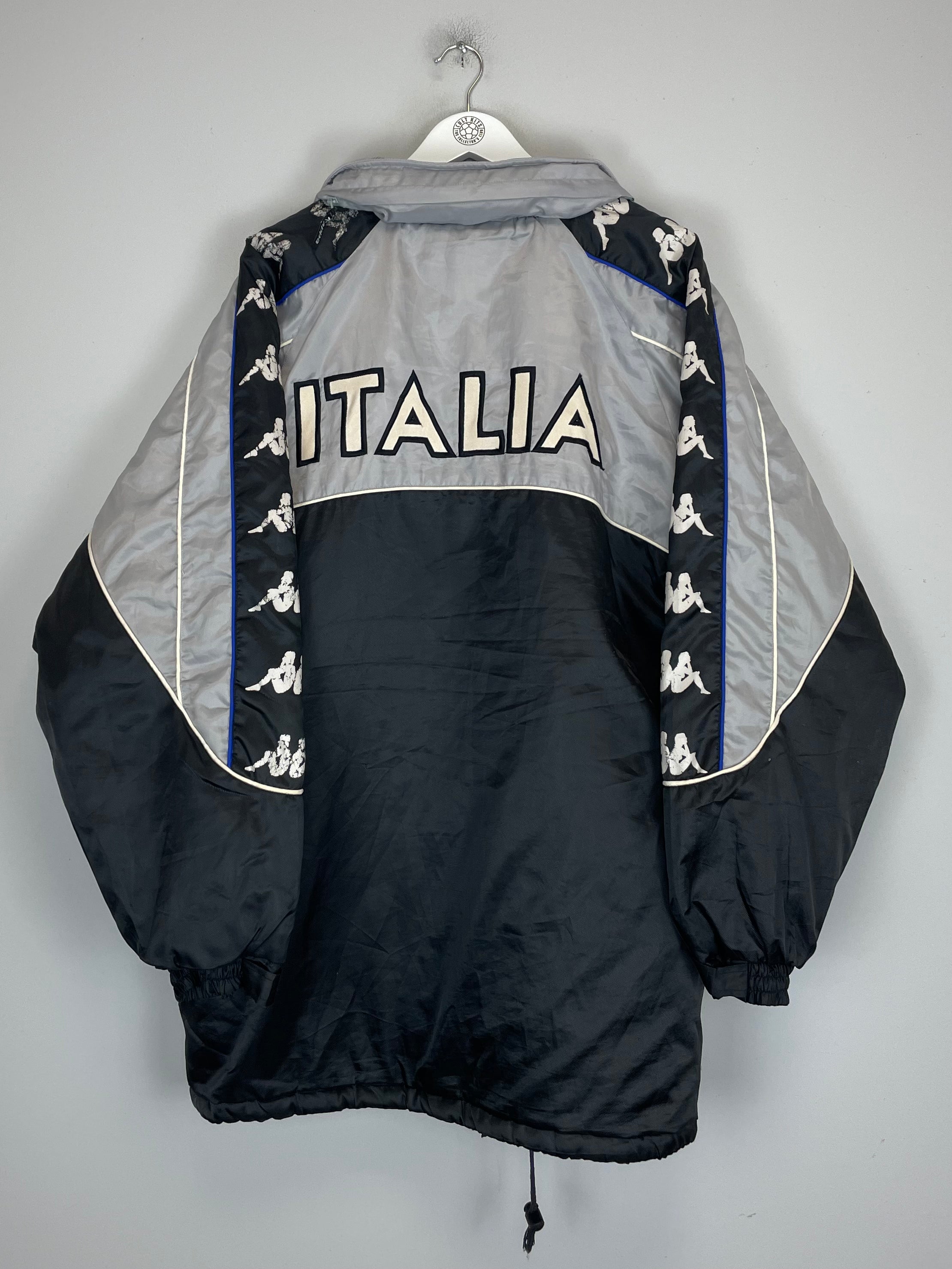 Shop 1996 ITALY BENCH COAT (XL) KAPPA, classic football shirts, vintage football shirts & retro soccer jerseys at Cult Kits