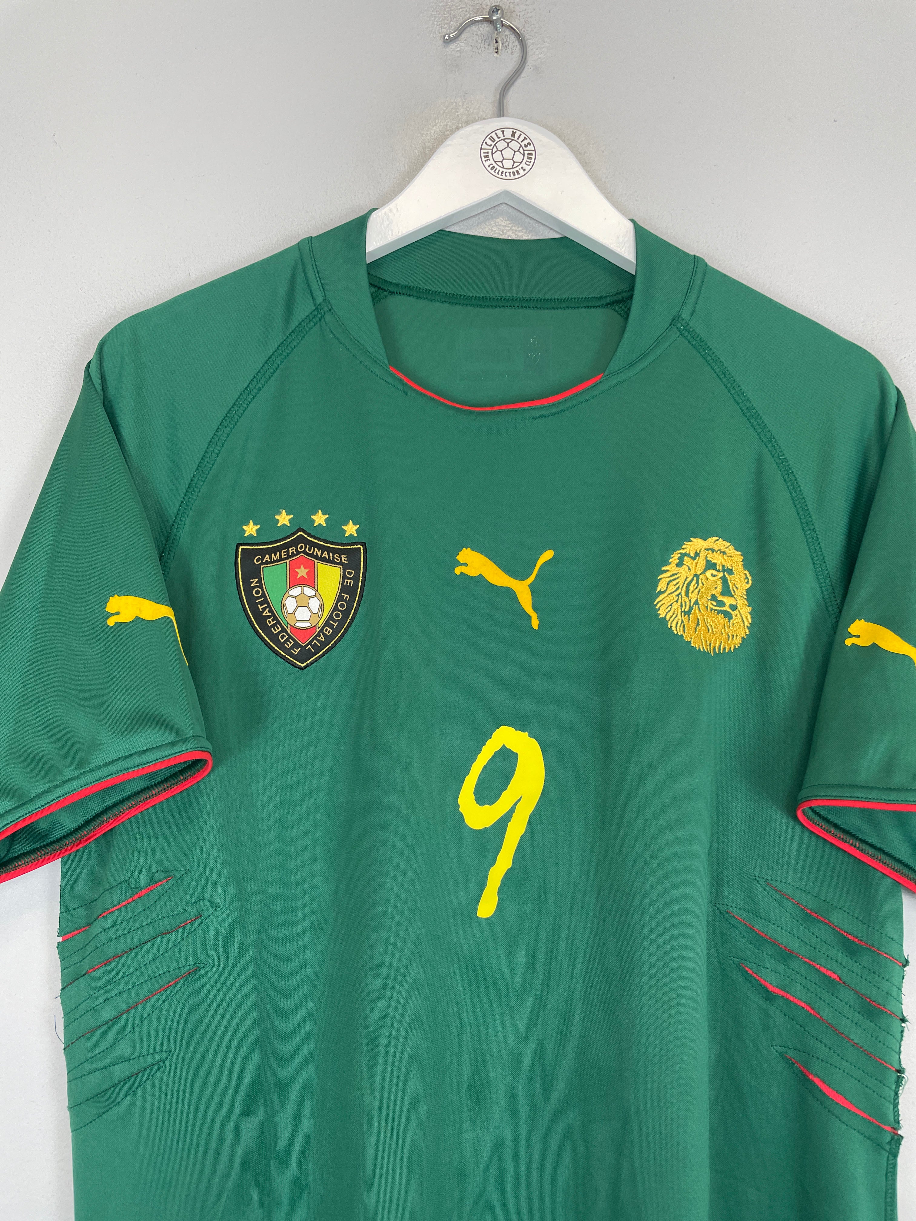 Shop 2004/06 CAMEROON ETO'O #9 HOME SHIRT (L) PUMA, classic football shirts, vintage football shirts & retro soccer jerseys at Cult Kits