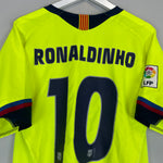 Shop 2005/06 BARCELONA RONALDINHO #10 AWAY SHIRT (M) NIKE, classic football shirts, vintage football shirts & retro soccer jerseys at Cult Kits