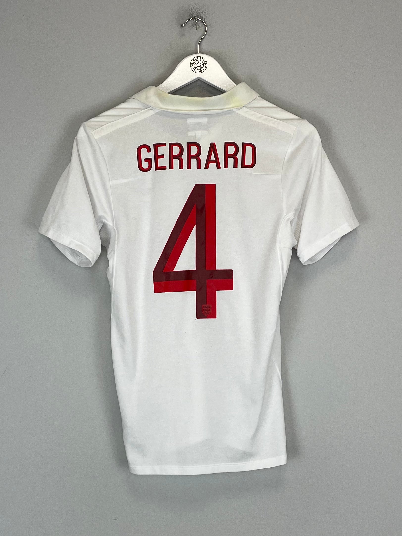 Shop 2010/11 ENGLAND GERRARD #4 HOME SHIRT (S) UMBRO, classic football shirts, vintage football shirts & retro soccer jerseys at Cult Kits