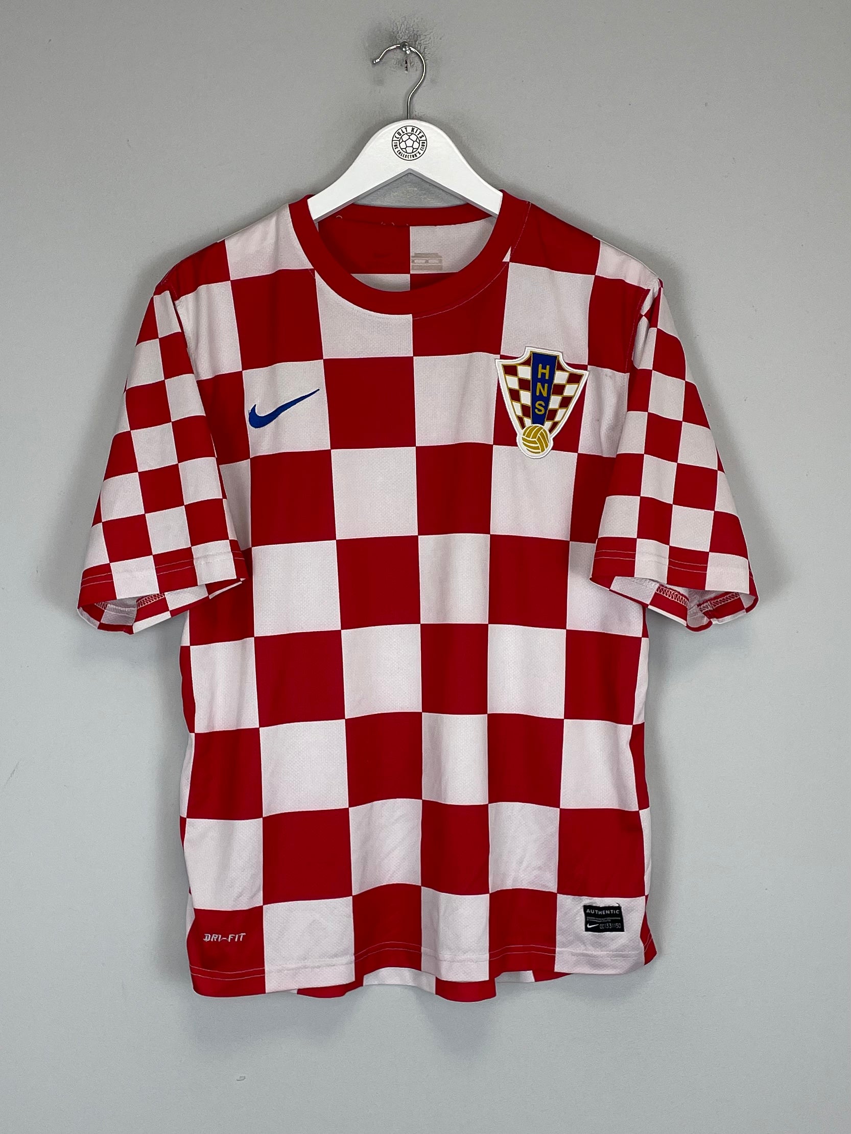 Shop 2012/13 CROATIA HOME SHIRT (M) NIKE, classic football shirts, vintage football shirts & retro soccer jerseys at Cult Kits