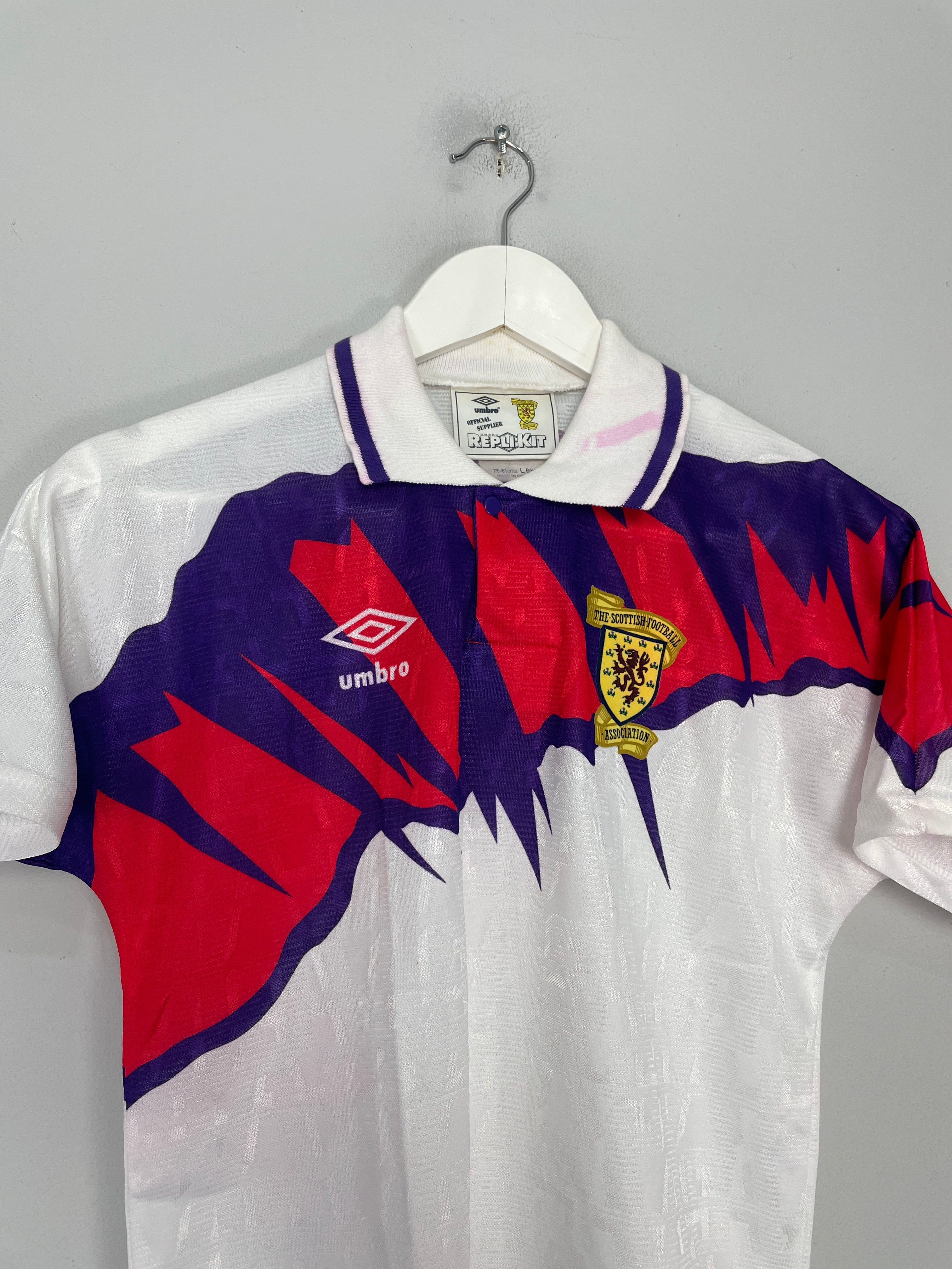 Shop 1991/93 SCOTLAND AWAY SHIRT (L.KIDS) UMBRO, classic football shirts, vintage football shirts & retro soccer jerseys at Cult Kits