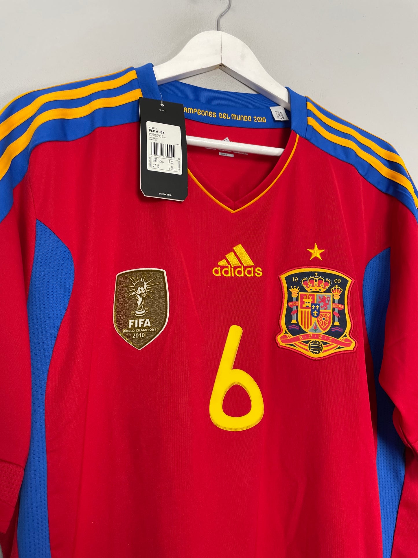 2010/11 SPAIN INIESTA #6 *BNWT* HOME SHIRT (XL) ADIDAS