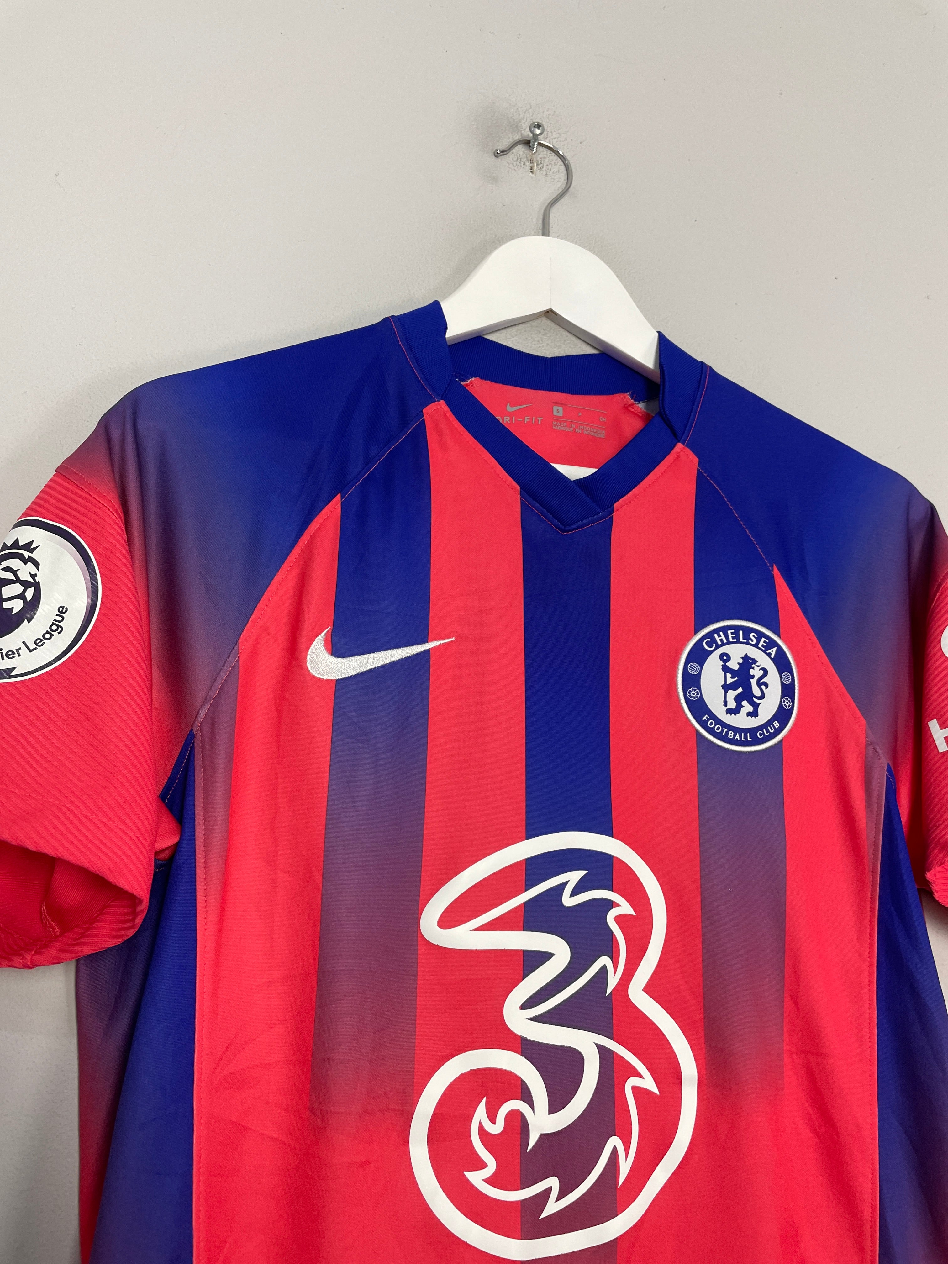 Shop 2020/21 CHELSEA PULISIC #10 THIRD SHIRT (S) NIKE, classic football shirts, vintage football shirts & retro soccer jerseys at Cult Kits