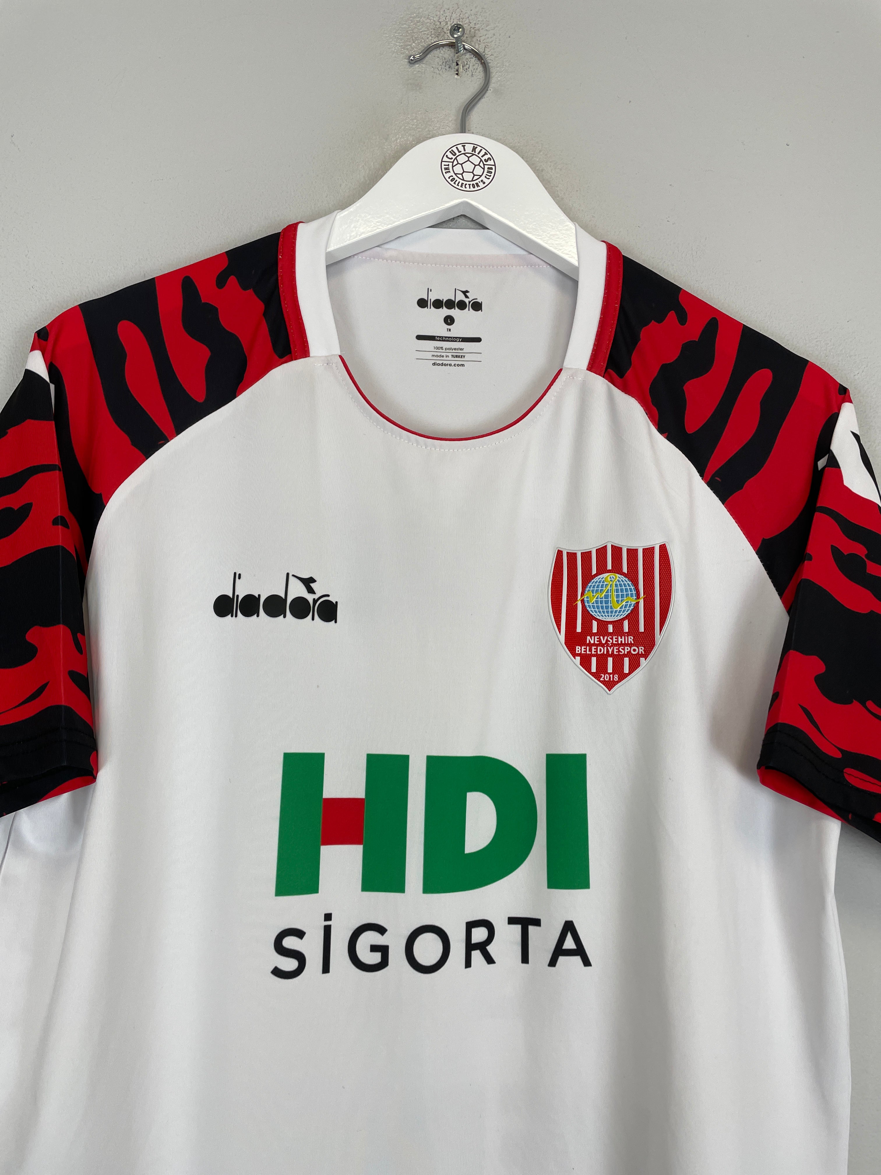 Shop 2020/21 NEVSEHIR BELEDIYESPOR VEDAT #17 AWAY SHIRT (L) DIADORA, classic football shirts, vintage football shirts & retro soccer jerseys at Cult Kits