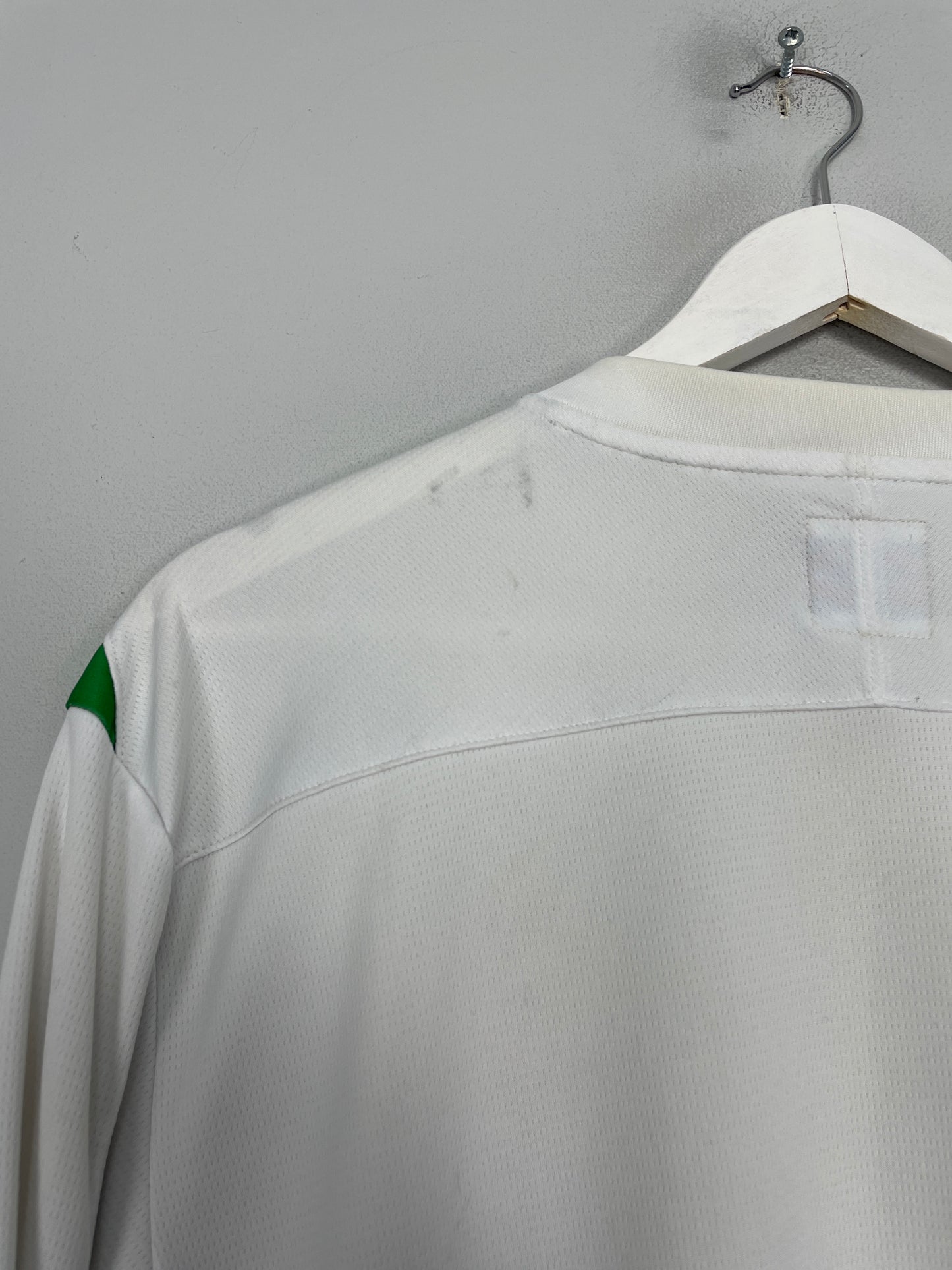 2011/12 NORTHERN IRELAND L/S HOME SHIRT (XL) UMBRO