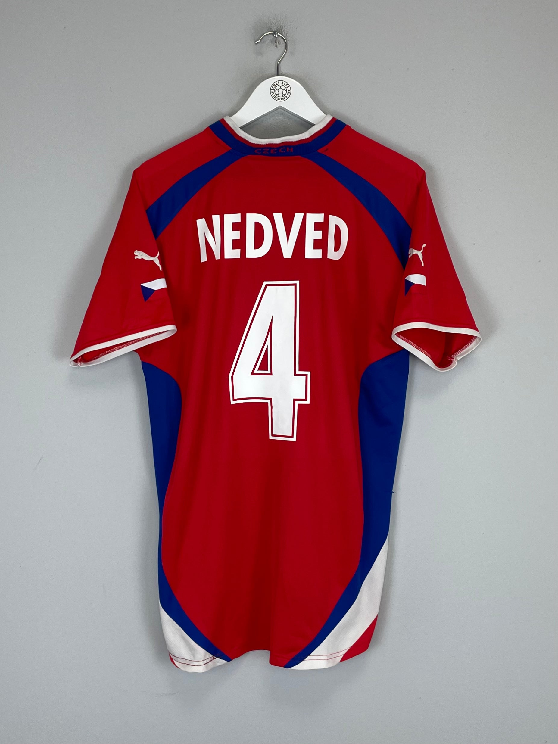 Shop 2000/02 CZECH REPUBLIC NEDVED #4 HOME SHIRT (L) PUMA, classic football shirts, vintage football shirts & retro soccer jerseys at Cult Kits