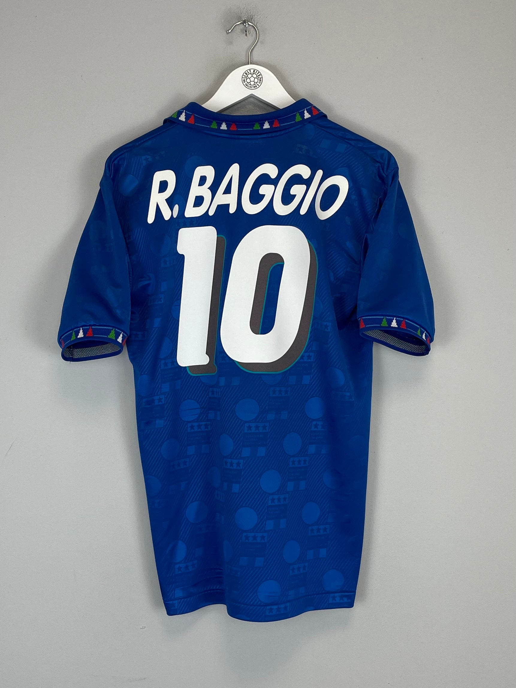Shop 1994 ITALY R.BAGGIO #10 HOME SHIRT (M) DIADORA, classic football shirts, vintage football shirts & retro soccer jerseys at Cult Kits