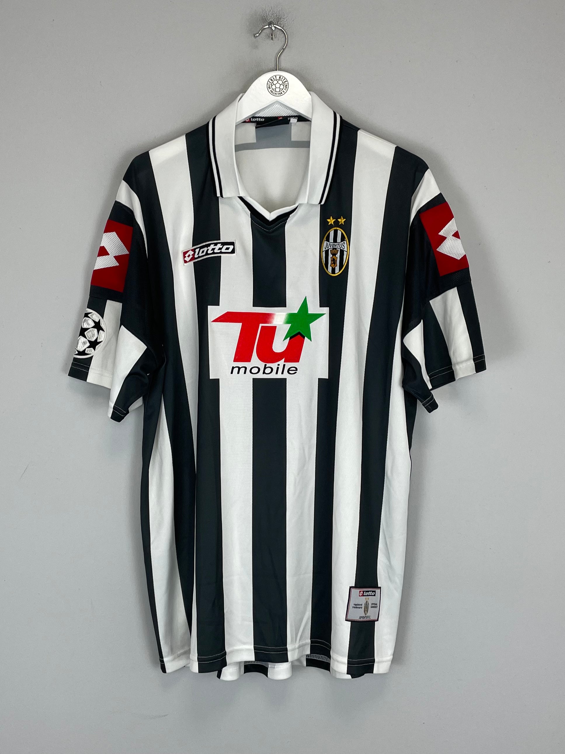 Shop 2001/02 JUVENTUS C/L EUROPEAN HOME SHIRT (XL) LOTTO, classic football shirts, vintage football shirts & retro soccer jerseys at Cult Kits
