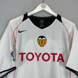 Shop 2004/05 VALENCIA AIMAR #21 HOME SHIRT (L) NIKE, classic football shirts, vintage football shirts & retro soccer jerseys at Cult Kits