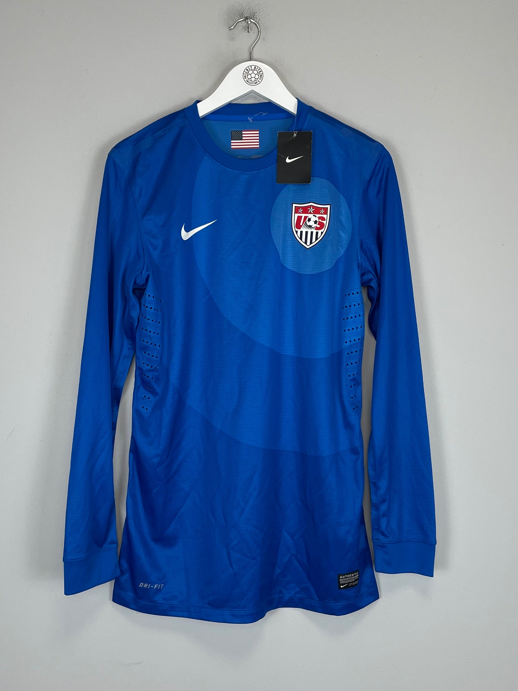 Shop 2012/13 USA *PLAYER ISSUE* BNWT GK SHIRT (M) NIKE, classic football shirts, vintage football shirts & retro soccer jerseys at Cult Kits