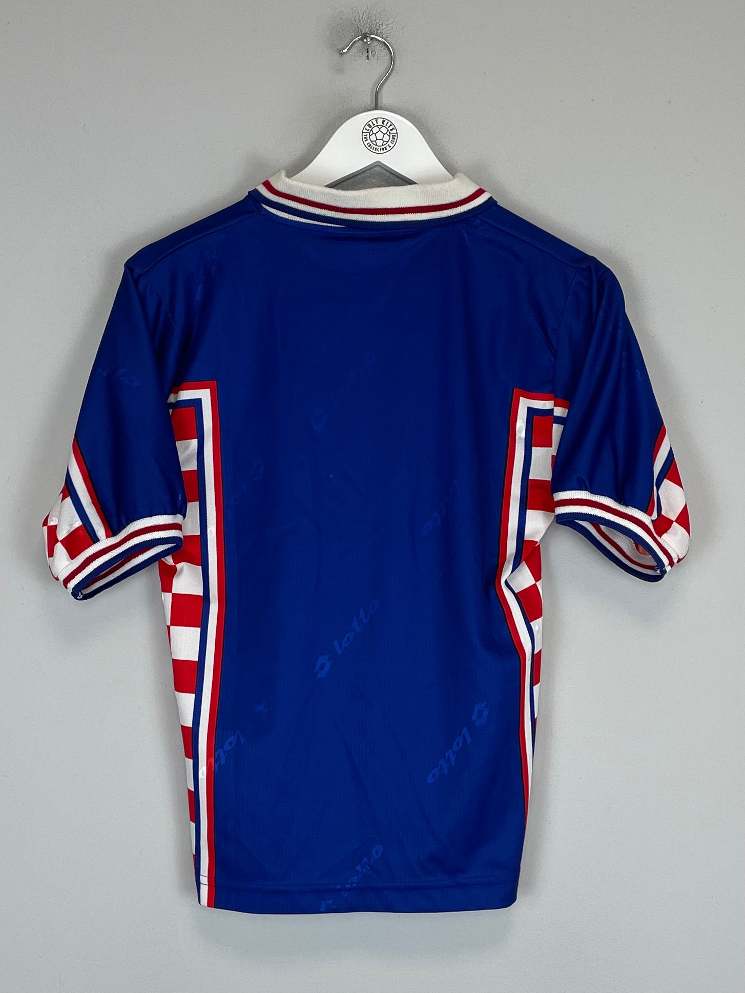 Shop 1998 CROATIA AWAY SHIRT (XL.BOYS) LOTTO, classic football shirts, vintage football shirts & retro soccer jerseys at Cult Kits