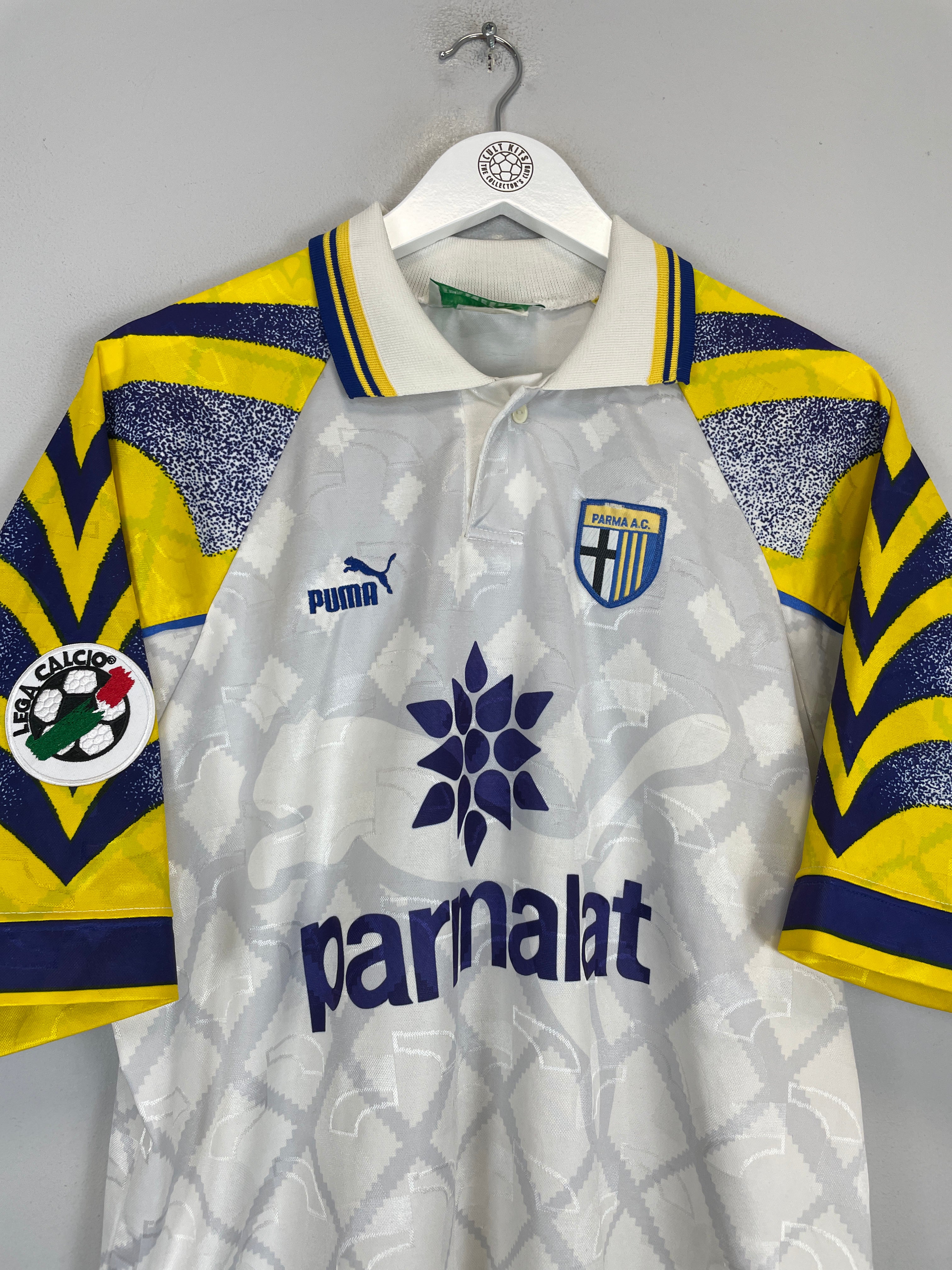 Shop 1995/97 PARMA CANNAVARO #17 HOME SHIRT (L) PUMA, classic football shirts, vintage football shirts & retro soccer jerseys at Cult Kits