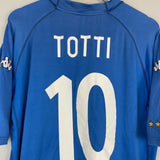 Shop 2000/01 ITALY TOTTI #10 HOME SHIRT (XL) KAPPA, classic football shirts, vintage football shirts & retro soccer jerseys at Cult Kits