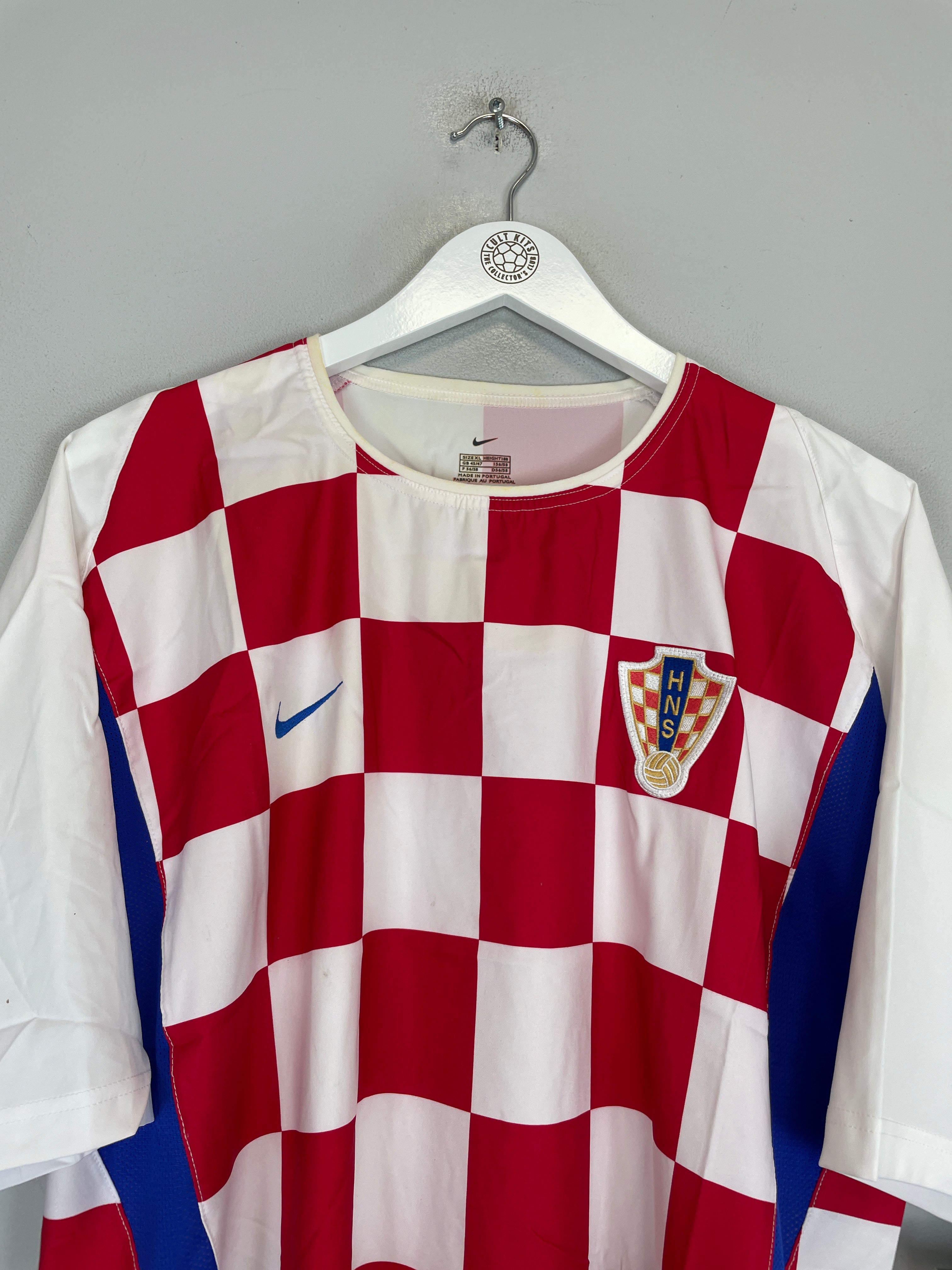 Shop 2002/04 CROATIA *BNWT* HOME SHIRT (XL) NIKE, classic football shirts, vintage football shirts & retro soccer jerseys at Cult Kits