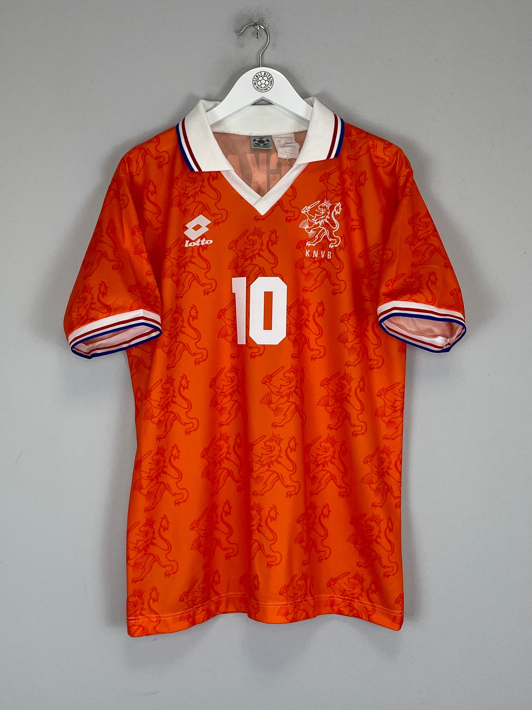 Shop 1994 NETHERLANDS BERGKAMP #10 HOME SHIRT (L) LOTTO, classic football shirts, vintage football shirts & retro soccer jerseys at Cult Kits