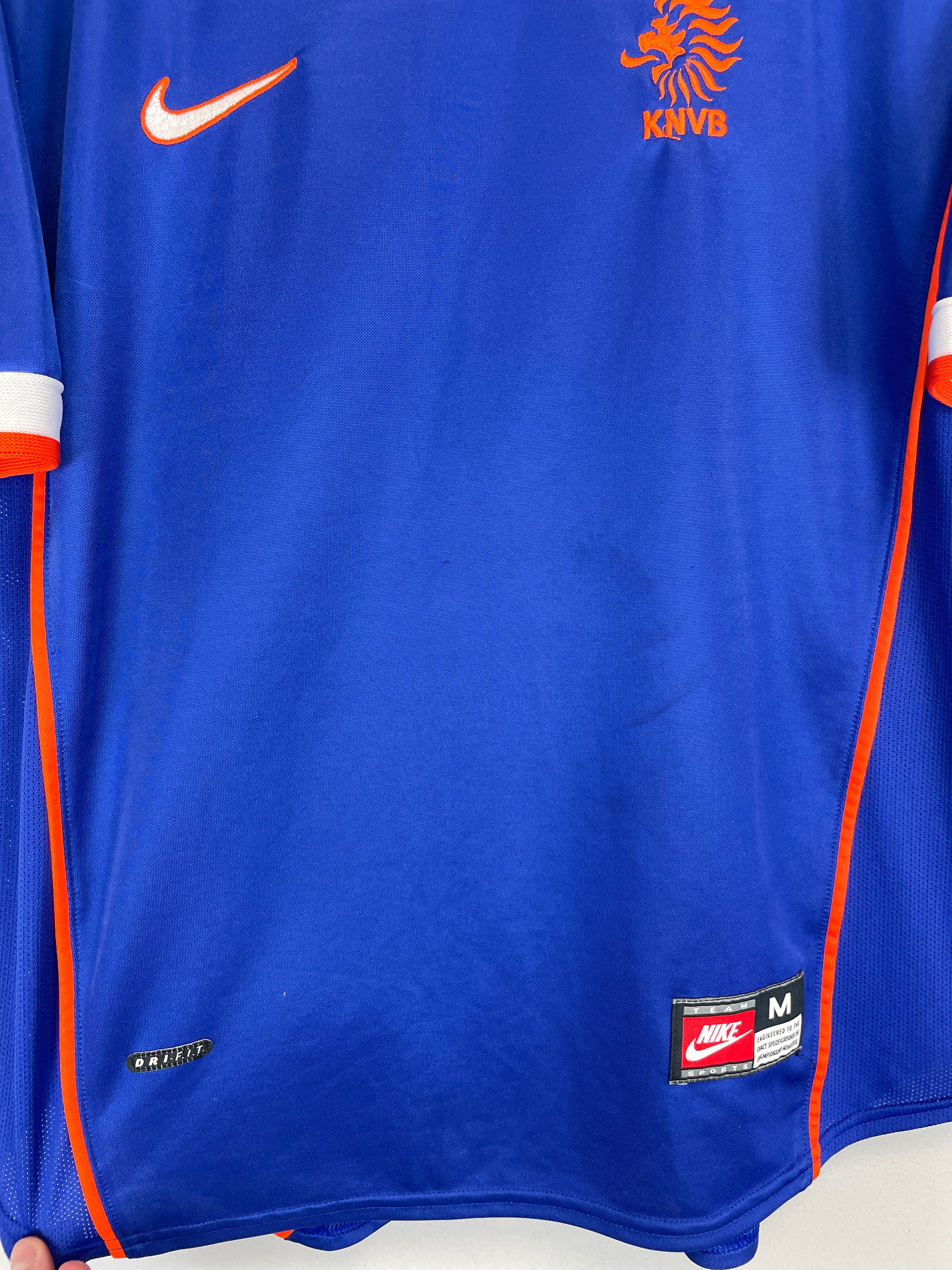Shop 1998/00 NETHERLANDS AWAY SHIRT (M) NIKE, classic football shirts, vintage football shirts & retro soccer jerseys at Cult Kits
