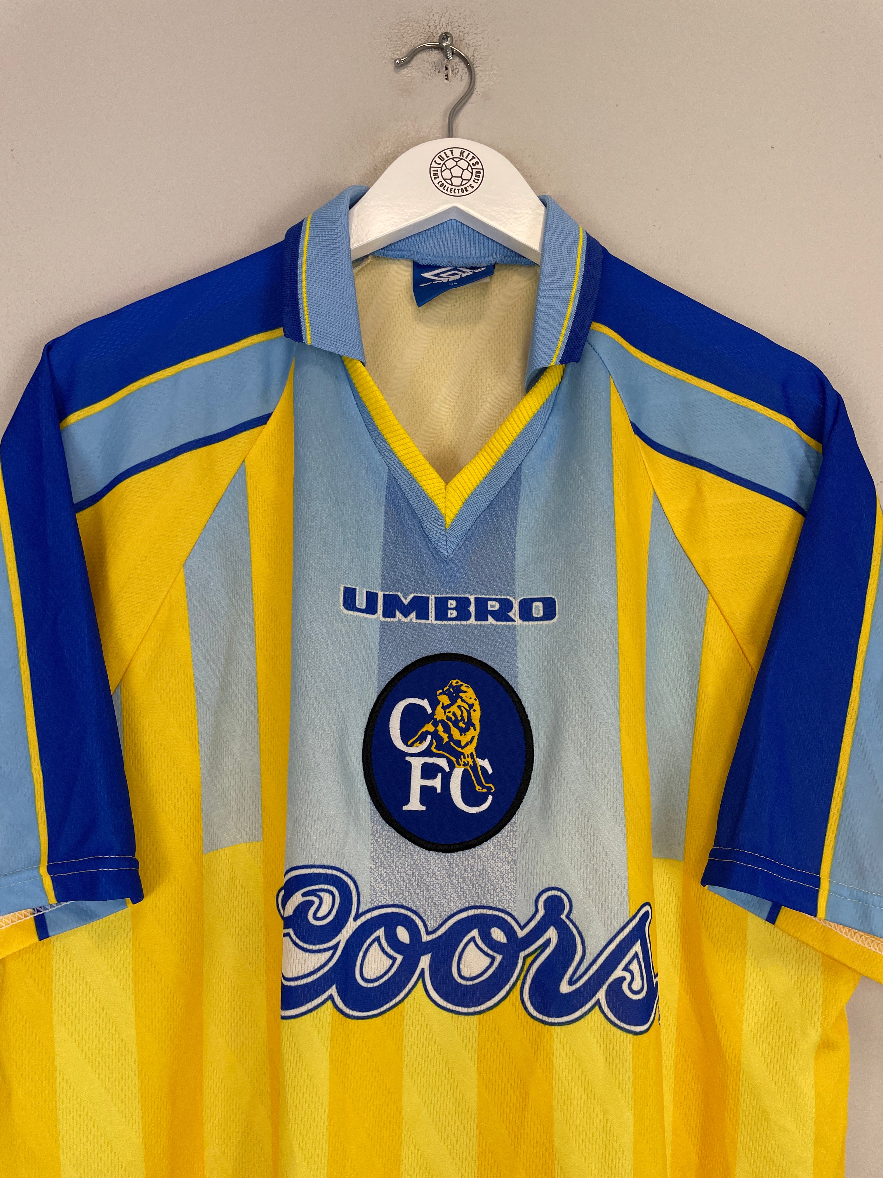Shop 1996/97 CHELSEA AWAY SHIRT (XL) UMBRO, classic football shirts, vintage football shirts & retro soccer jerseys at Cult Kits