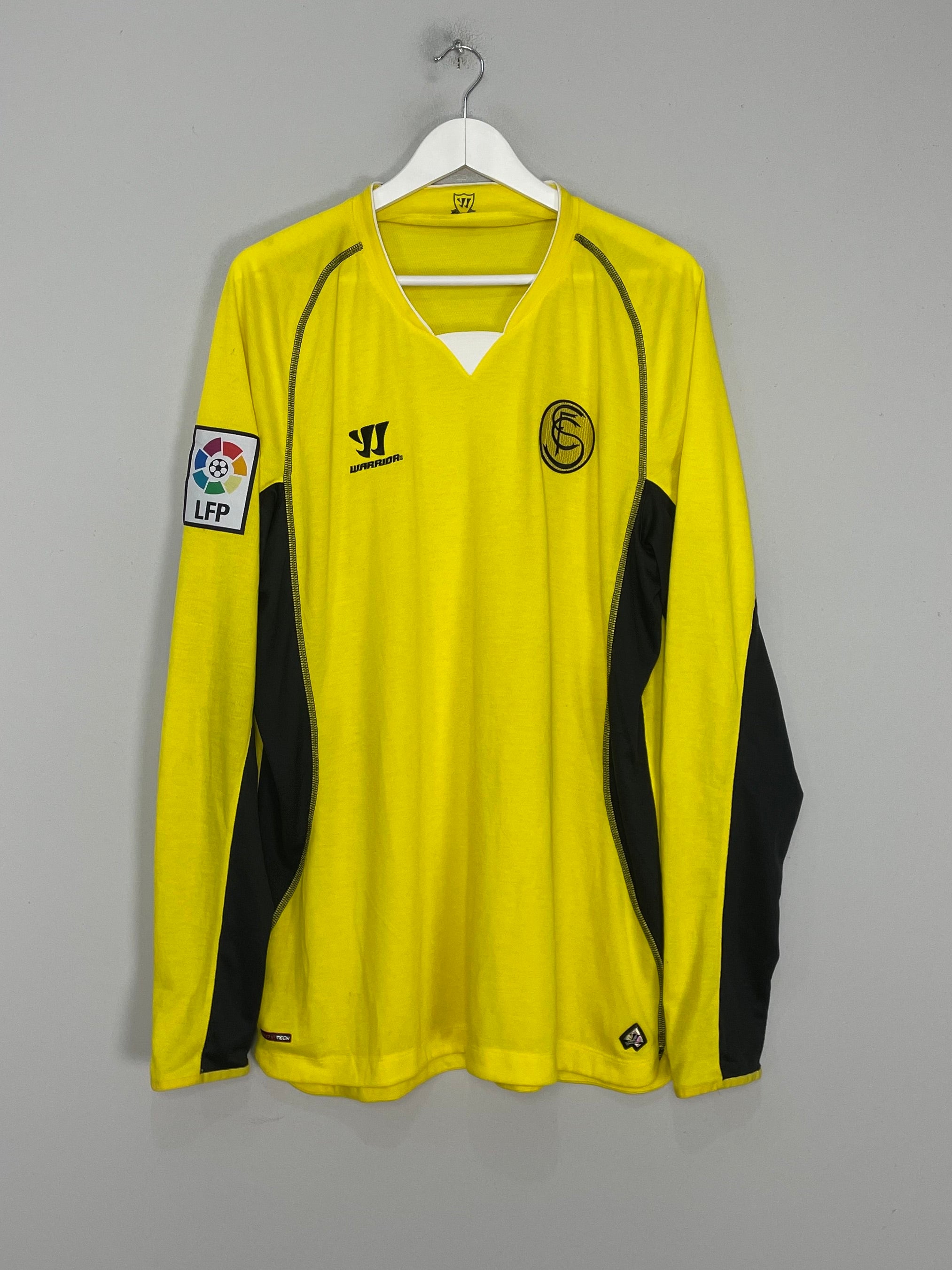 Shop 2013/14 SEVILLA GK SHIRT (XXL) WARRIOR, classic football shirts, vintage football shirts & retro soccer jerseys at Cult Kits