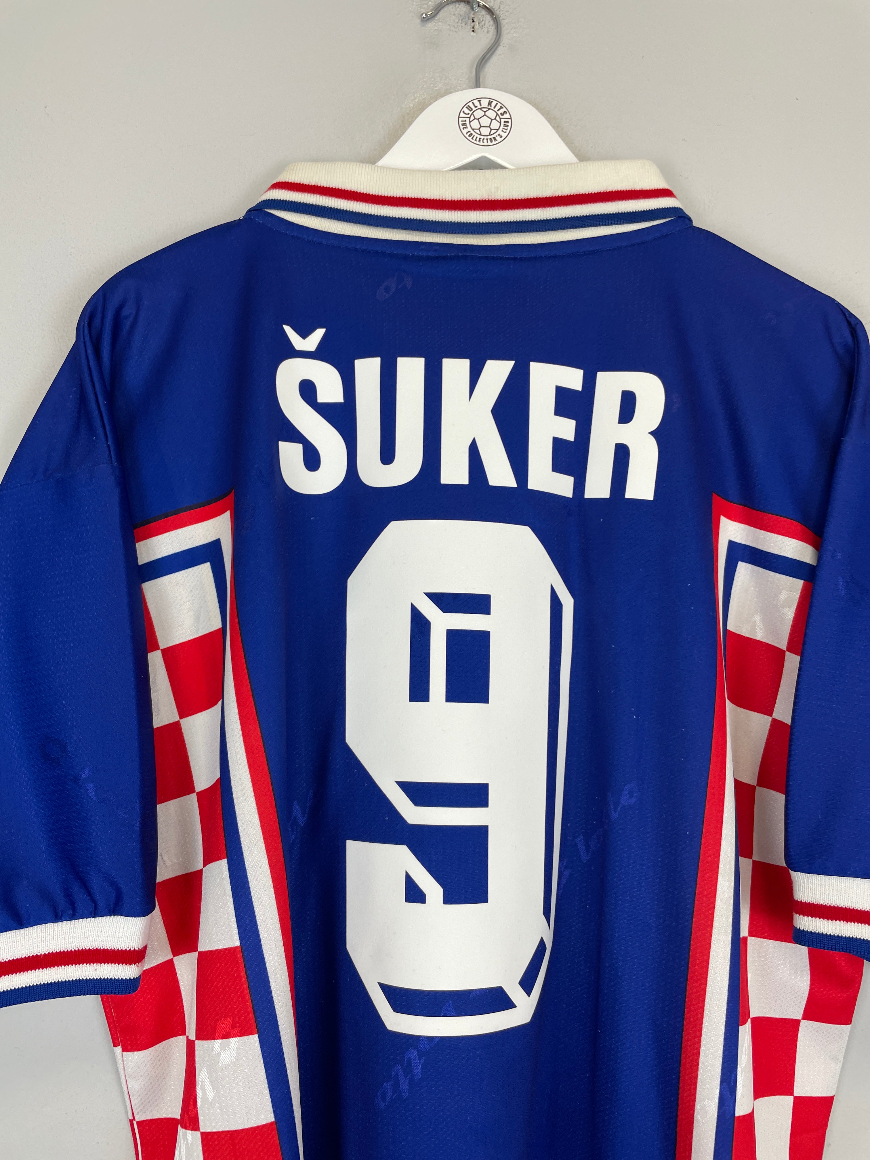 Shop 1998/00 CROATIA SUKER #9 AWAY SHIRT (XL) LOTTO, classic football shirts, vintage football shirts & retro soccer jerseys at Cult Kits