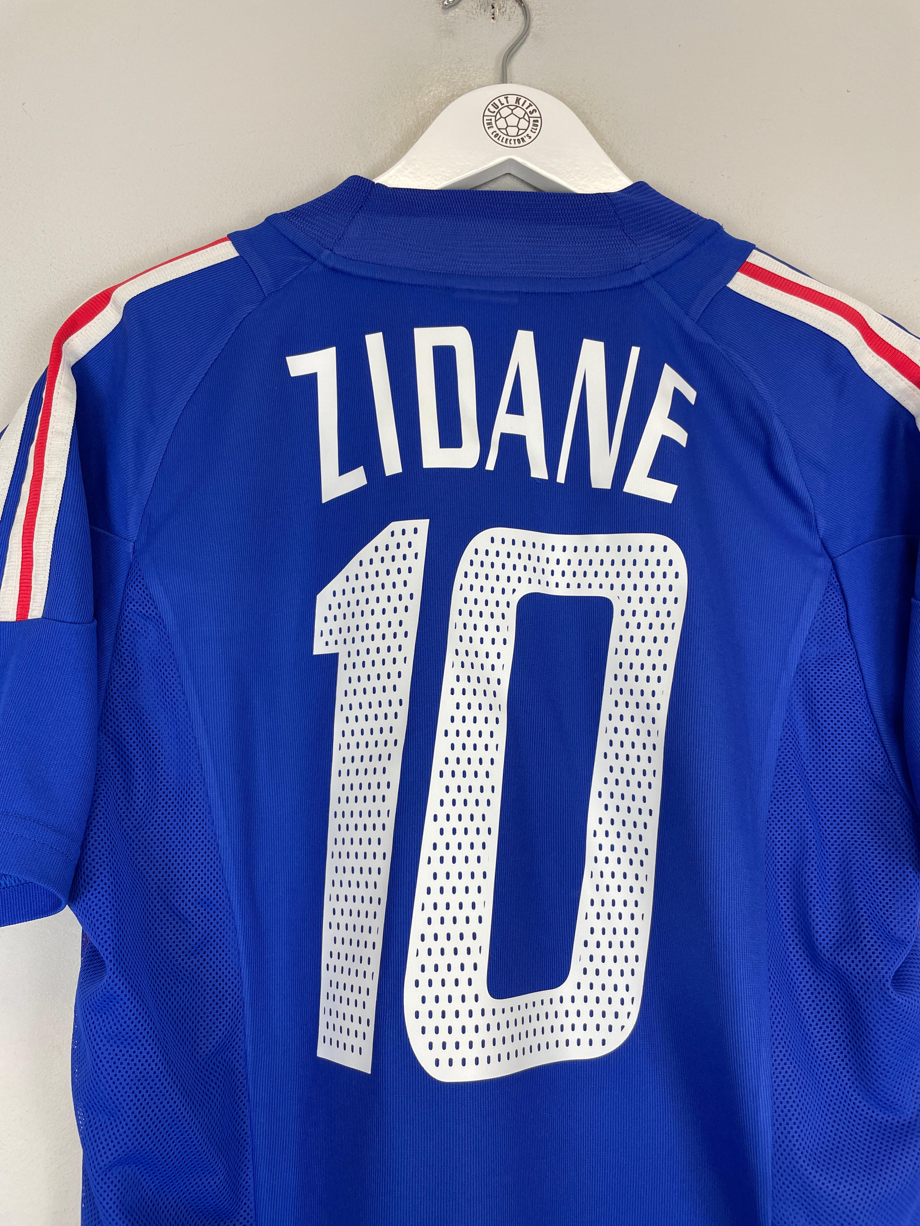 Shop 2002/04 FRANCE ZIDANE #10 HOME SHIRT (M) ADIDAS, classic football shirts, vintage football shirts & retro soccer jerseys at Cult Kits