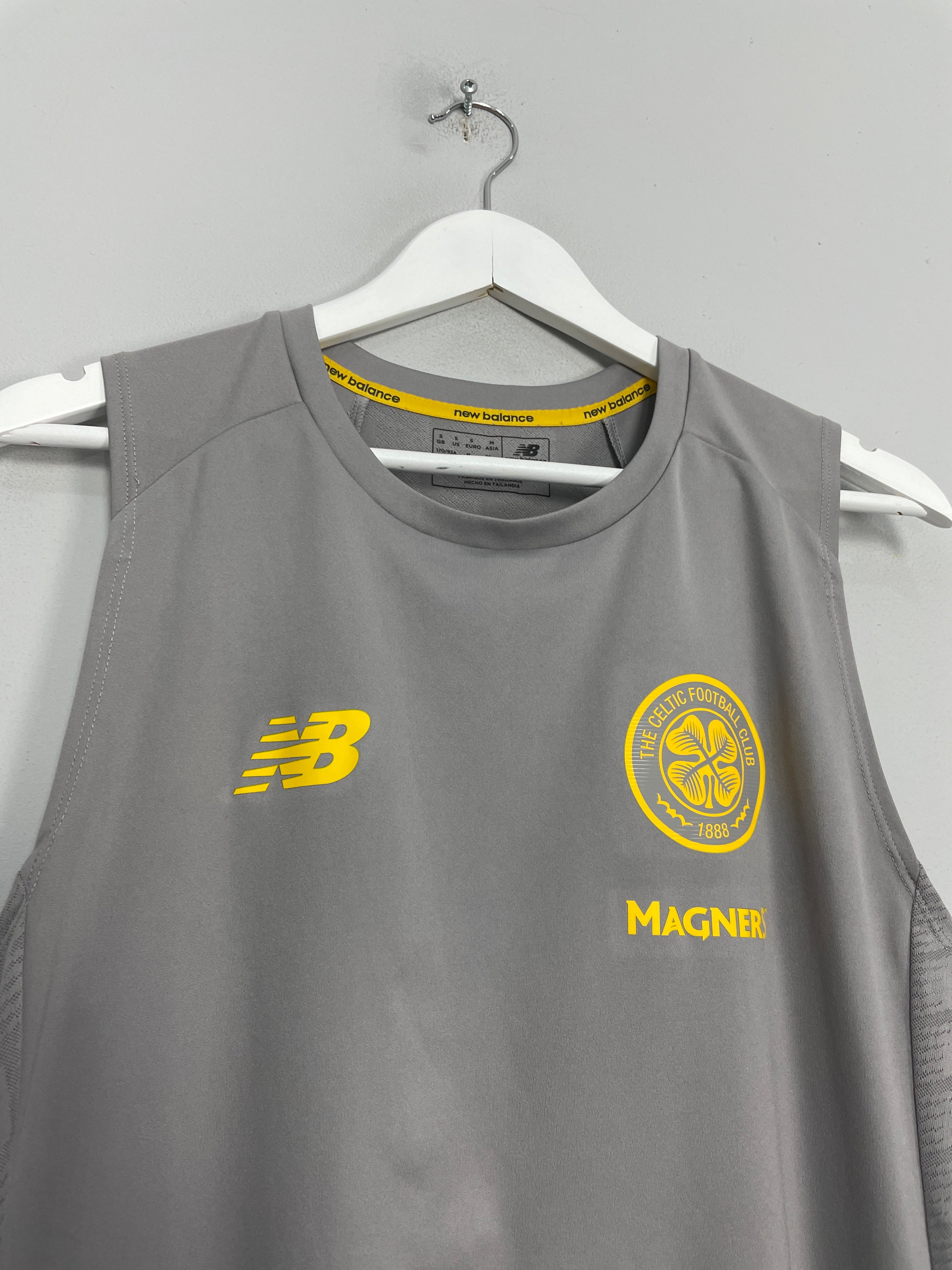 Shop 2018/19 CELTIC TRAINING VEST (S) NEW BALANCE, classic football shirts, vintage football shirts & retro soccer jerseys at Cult Kits