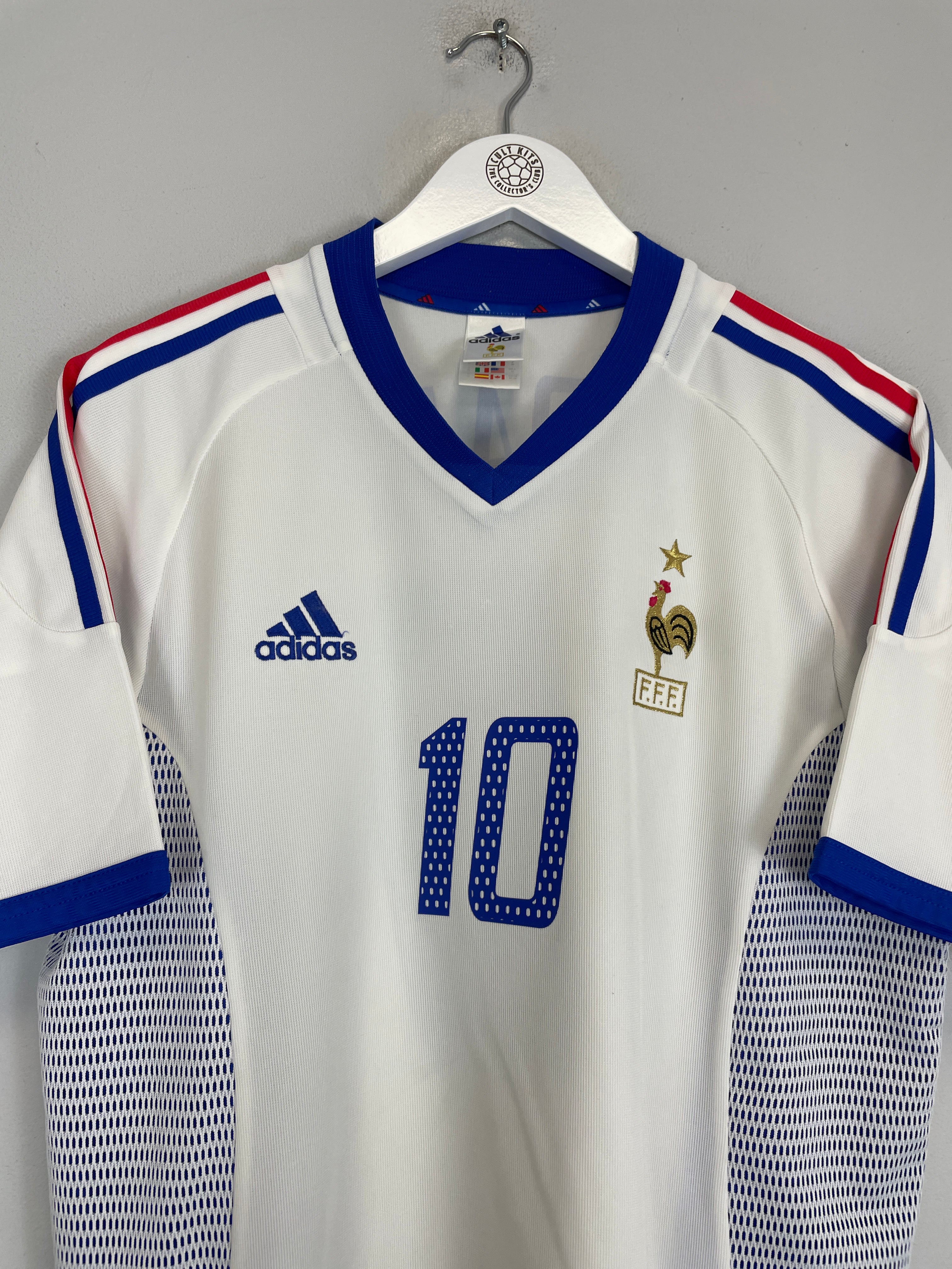 Shop 2002/04 FRANCE ZIDANE #10 AWAY SHIRT (M) ADIDAS, classic football shirts, vintage football shirts & retro soccer jerseys at Cult Kits