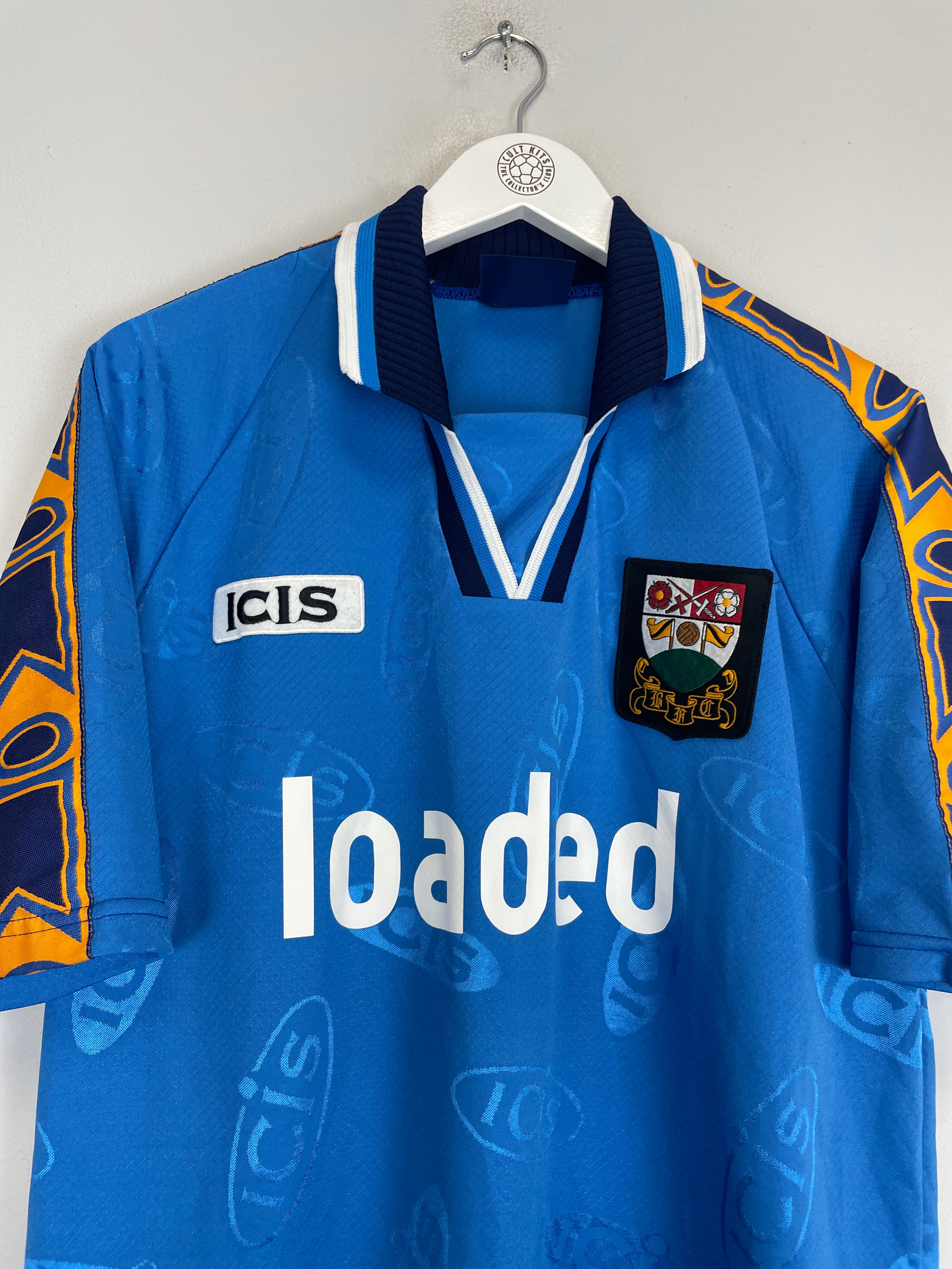 Shop 1998/99 BARNET AWAY SHIRT (L) ICIS, classic football shirts, vintage football shirts & retro soccer jerseys at Cult Kits