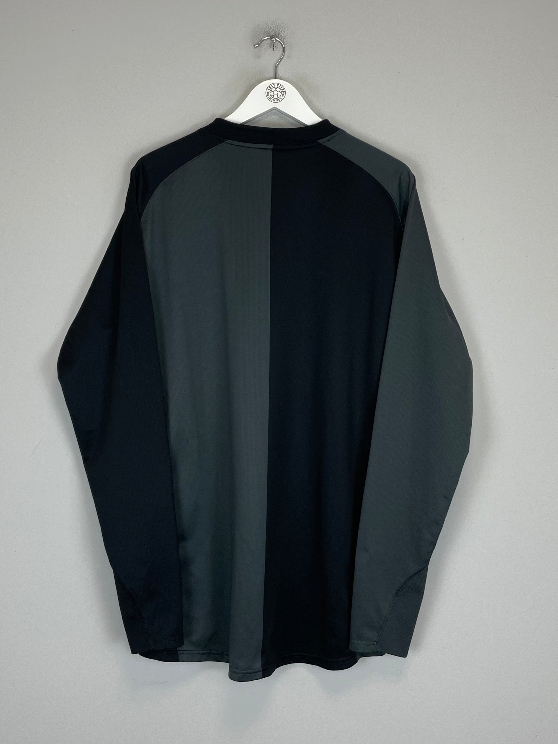 Shop 2006 USA GK SHIRT (XL) NIKE, classic football shirts, vintage football shirts & retro soccer jerseys at Cult Kits