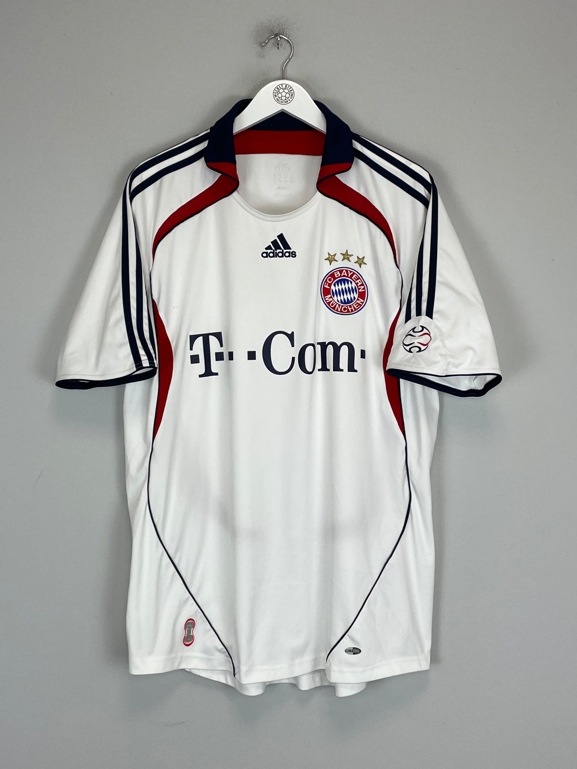 Shop 2006/07 BAYERN MUNICH AWAY SHIRT (XL) ADIDAS, classic football shirts, vintage football shirts & retro soccer jerseys at Cult Kits