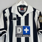 Shop 1998/99 JUVENTUS ZIDANE #21 HOME SHIRT (M) KAPPA, classic football shirts, vintage football shirts & retro soccer jerseys at Cult Kits