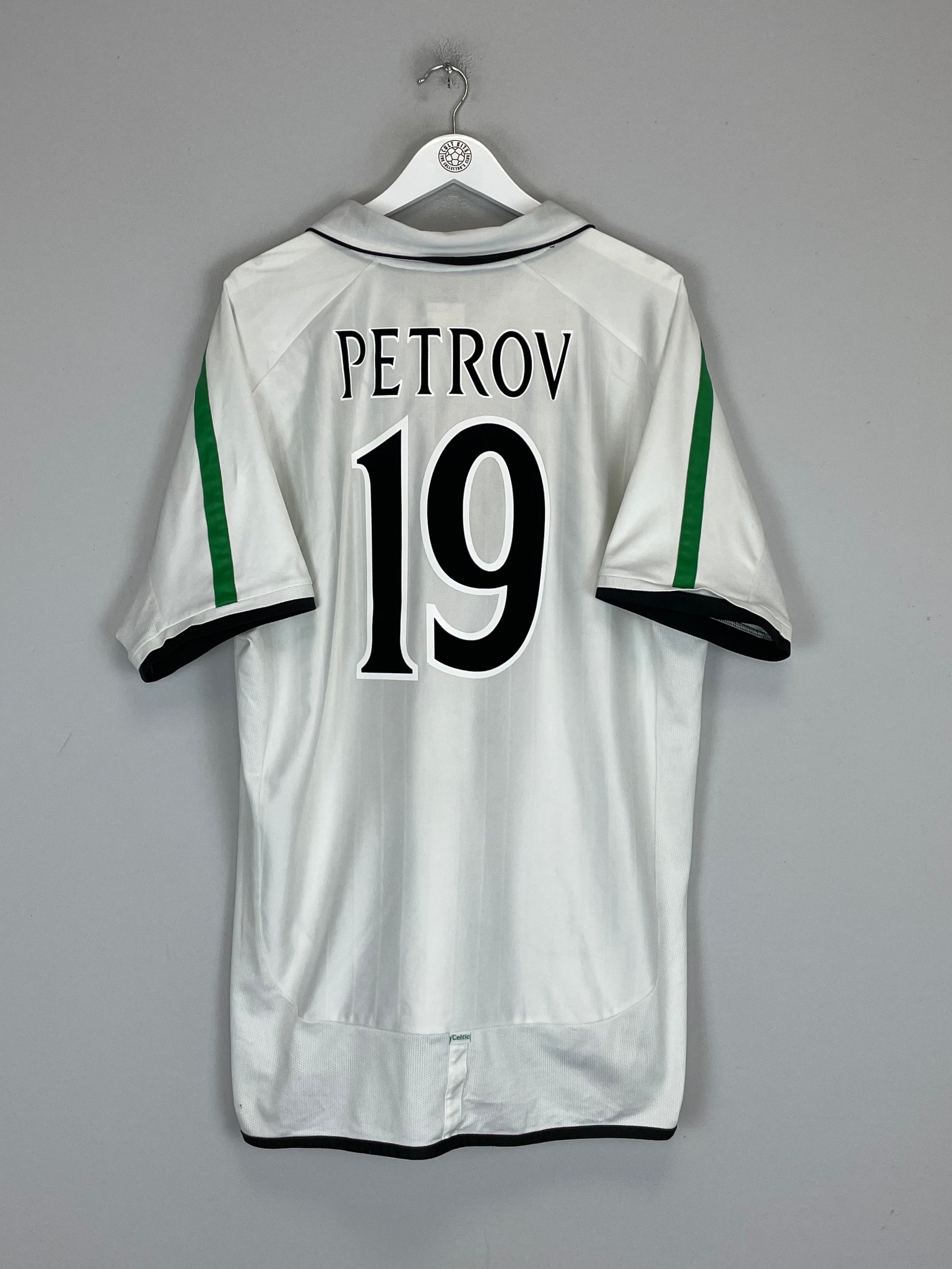 Shop 2001/02 CELTIC PETROV #19 AWAY SHIRT (XXL) UMBRO, classic football shirts, vintage football shirts & retro soccer jerseys at Cult Kits