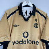 Shop 2001/02 MANCHESTER UNITED KEANE #16 *CENTENARY* AWAY/THIRD SHIRT (XL) UMBRO, classic football shirts, vintage football shirts & retro soccer jerseys at Cult Kits