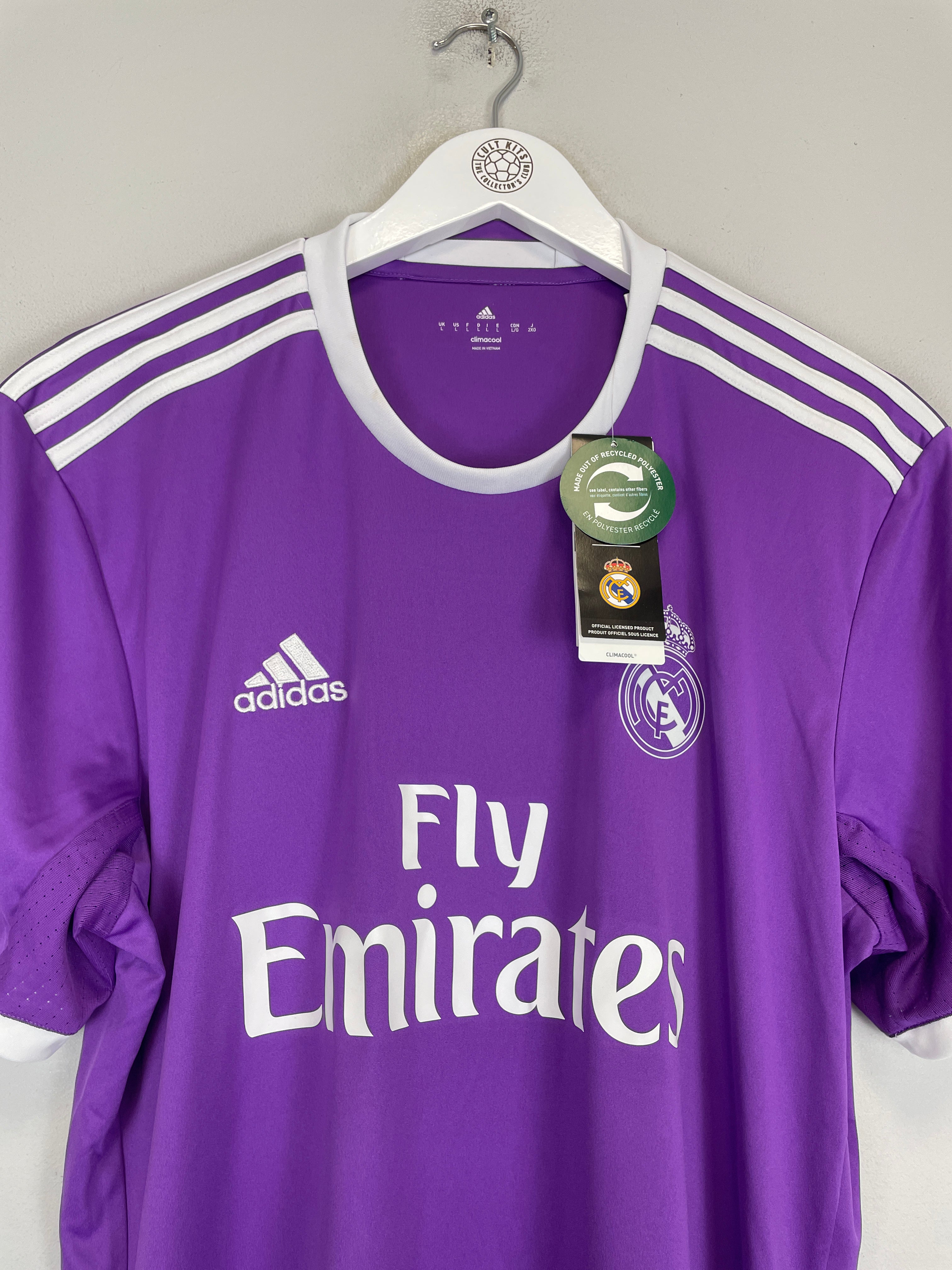 Shop 2016/17 REAL MADRID RONALDO #7 *BNWT* AWAY SHIRT (L) ADIDAS, classic football shirts, vintage football shirts & retro soccer jerseys at Cult Kits