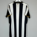 Shop 2016/17 NEWCASTLE UNITED HOME SHIRT (XL) PUMA, classic football shirts, vintage football shirts & retro soccer jerseys at Cult Kits