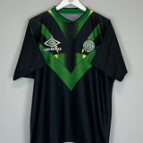 Shop 1994/96 CELTIC TRAINING SHIRT (L) UMBRO, classic football shirts, vintage football shirts & retro soccer jerseys at Cult Kits