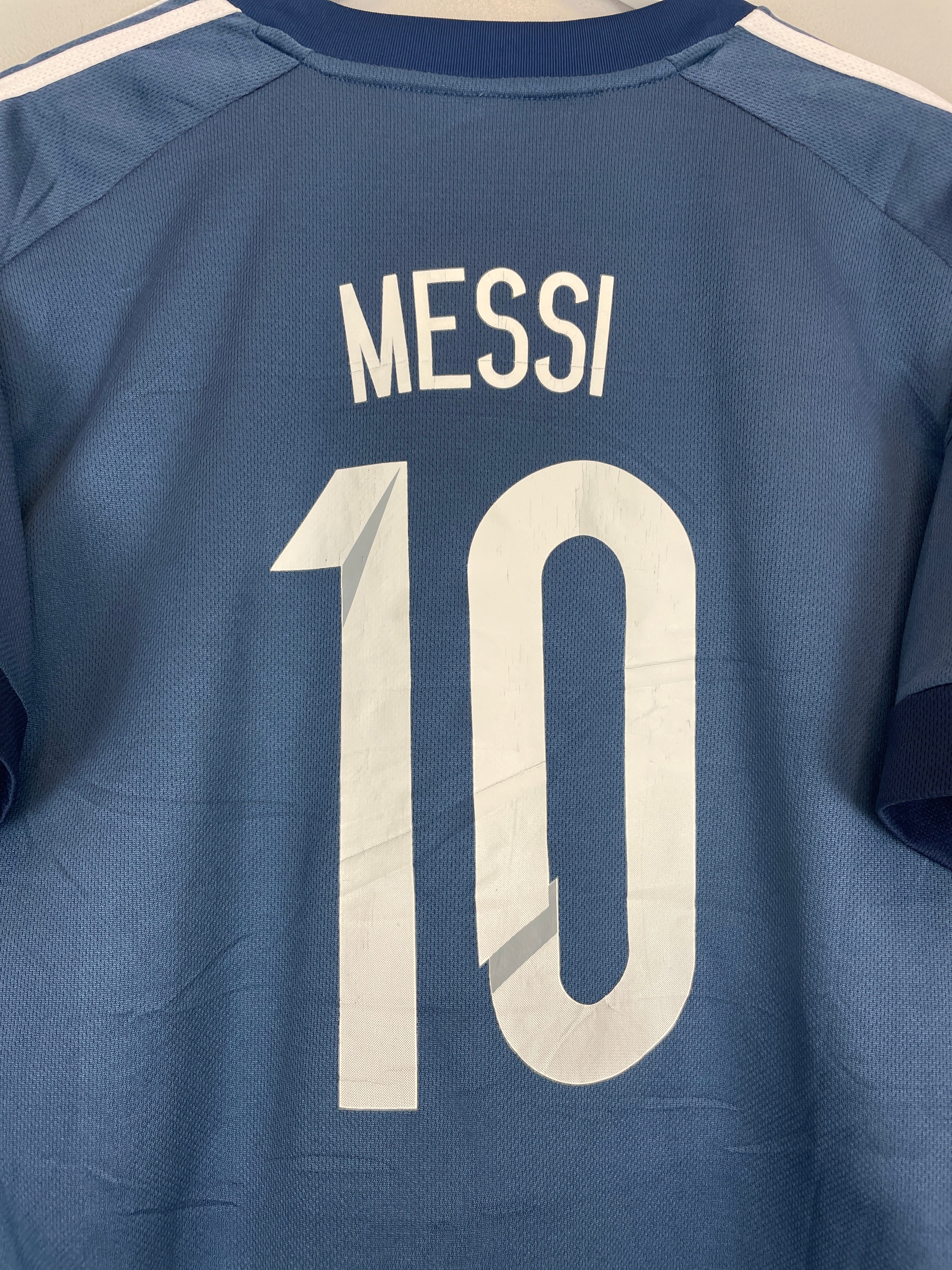 Shop 2015/16 ARGENTINA MESSI #10 AWAY SHIRT (L) ADIDAS, classic football shirts, vintage football shirts & retro soccer jerseys at Cult Kits